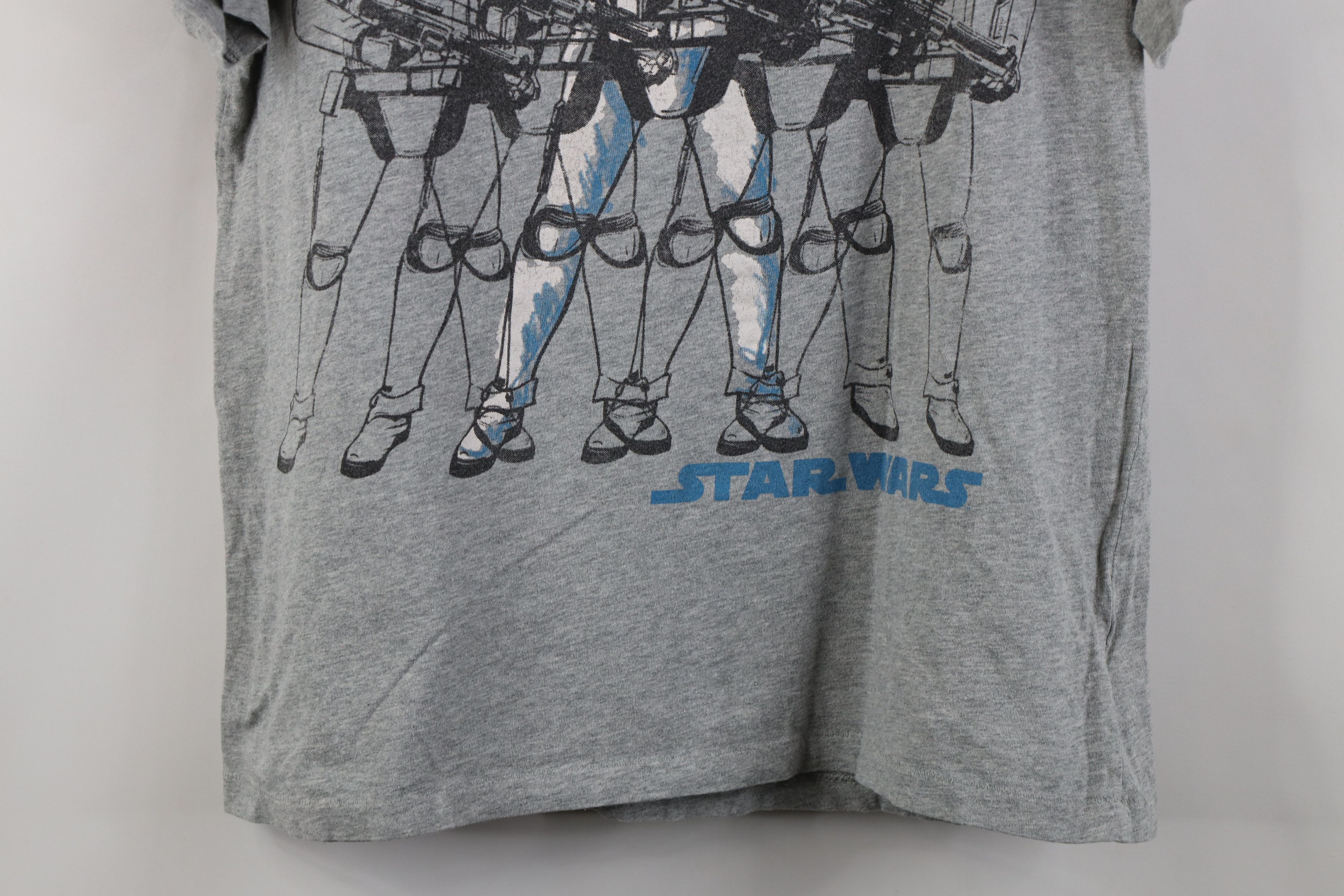 Gap Vintage Y2K GAP x Star Wars Stormtroopers T-Shirt Gray Size US M / EU 48-50 / 2 - 3 Thumbnail