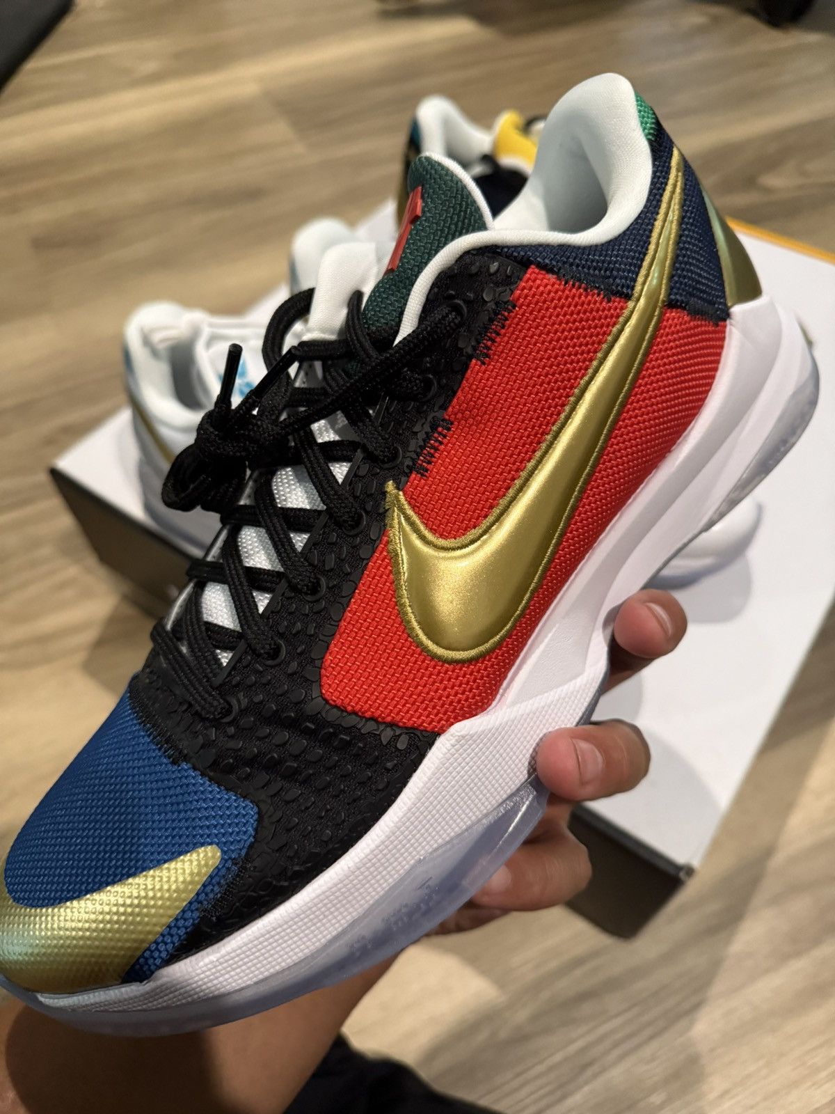 Nike × Undefeated DS Nike x Undefeated Kobe 5 Protro What If Pack Size US 12 / EU 45 - 5 Thumbnail