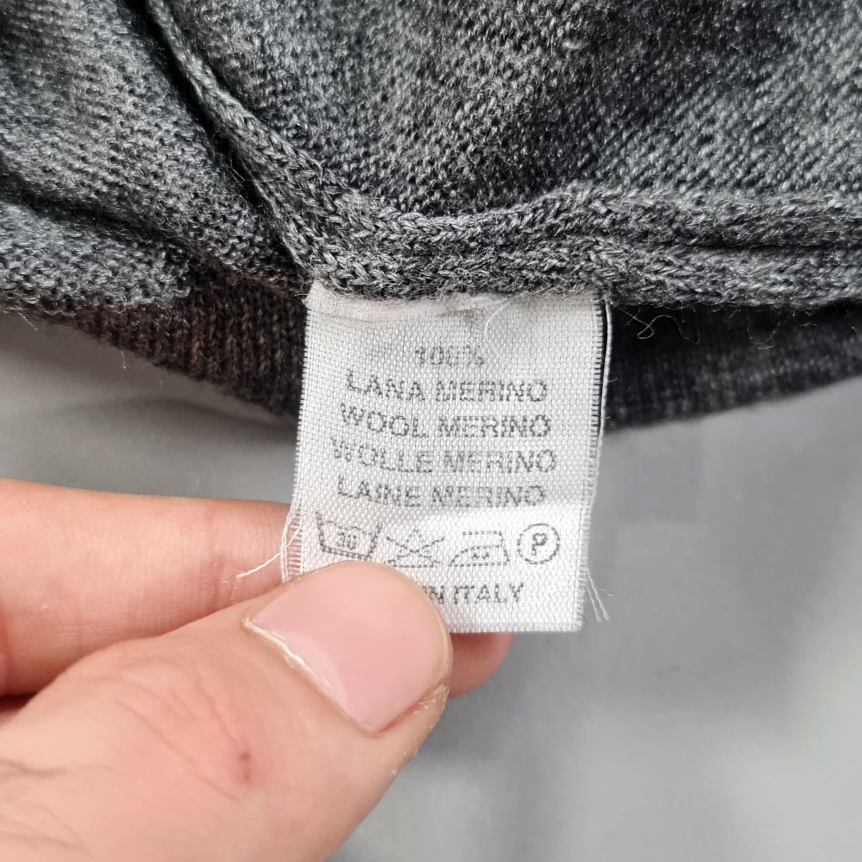 Valentino Valentino Jumper Grey XL Merino Wool Crew Neck Long Sleeve Pullover Mens Regular Knit Pullover Lightweight Casual Size US XL / EU 56 / 4 - 6 Thumbnail