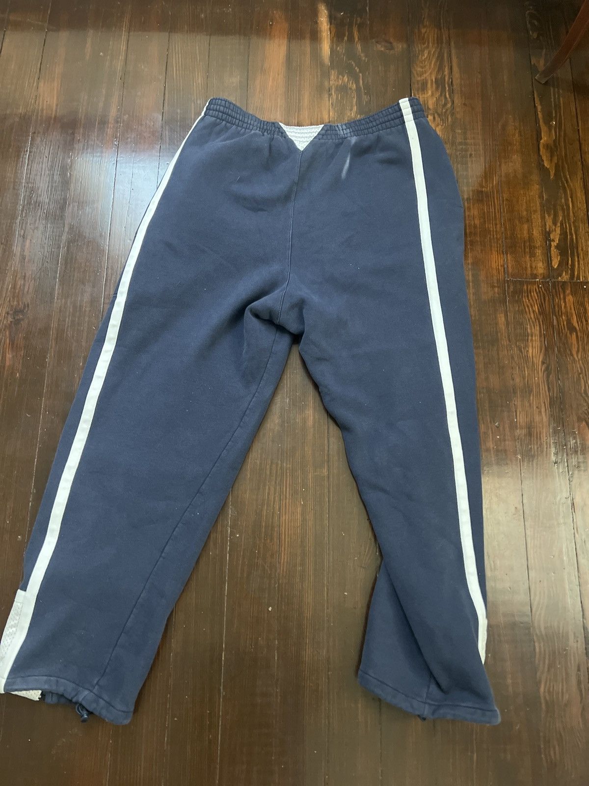 Nike Vintage Y2K Nike Air Sweatpants Size US 34 / EU 50 - 4 Thumbnail
