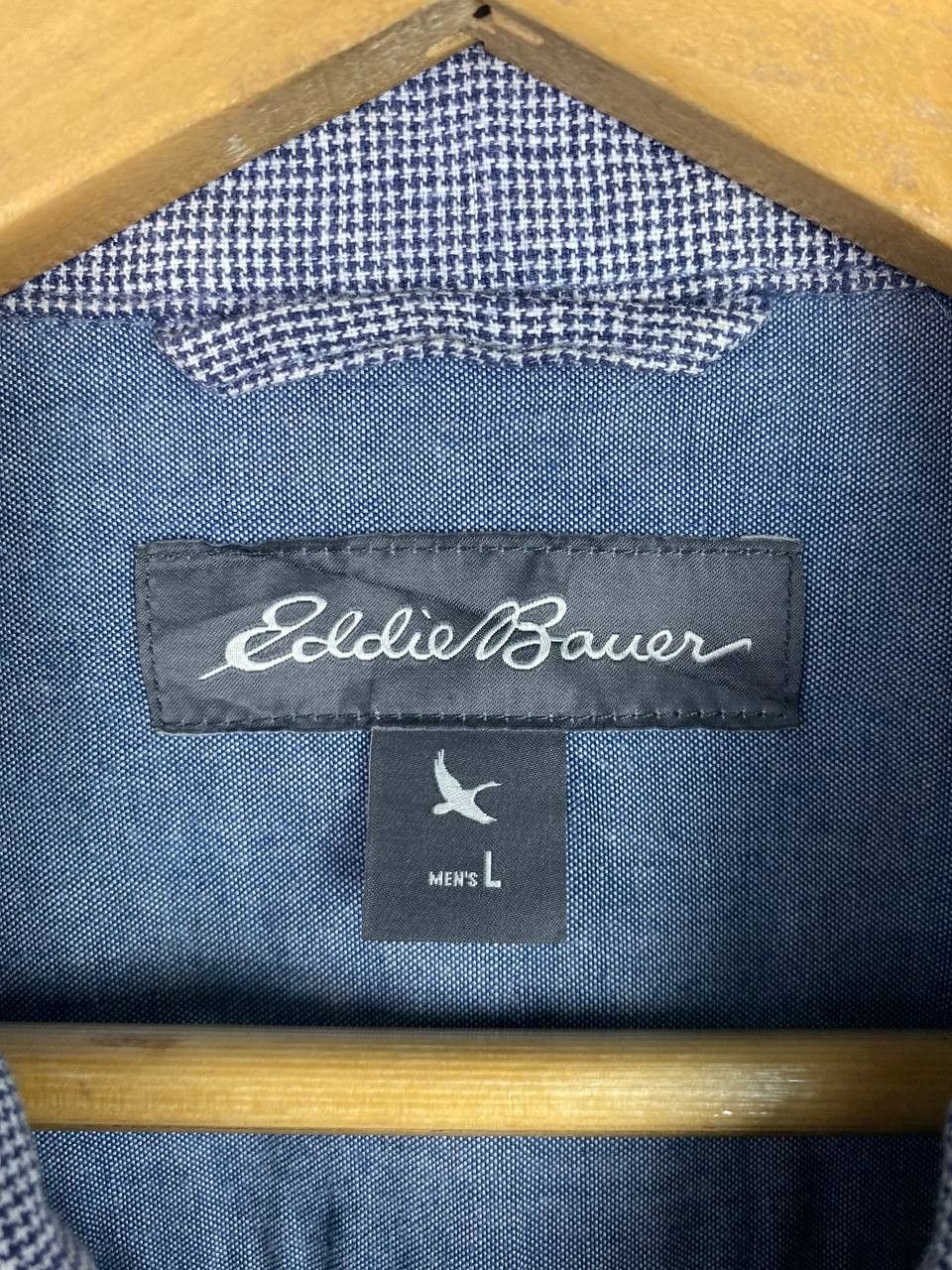 Eddie Bauer eddie bauer checkered light jacket nice design Size US L / EU 52-54 / 3 - 7 Thumbnail
