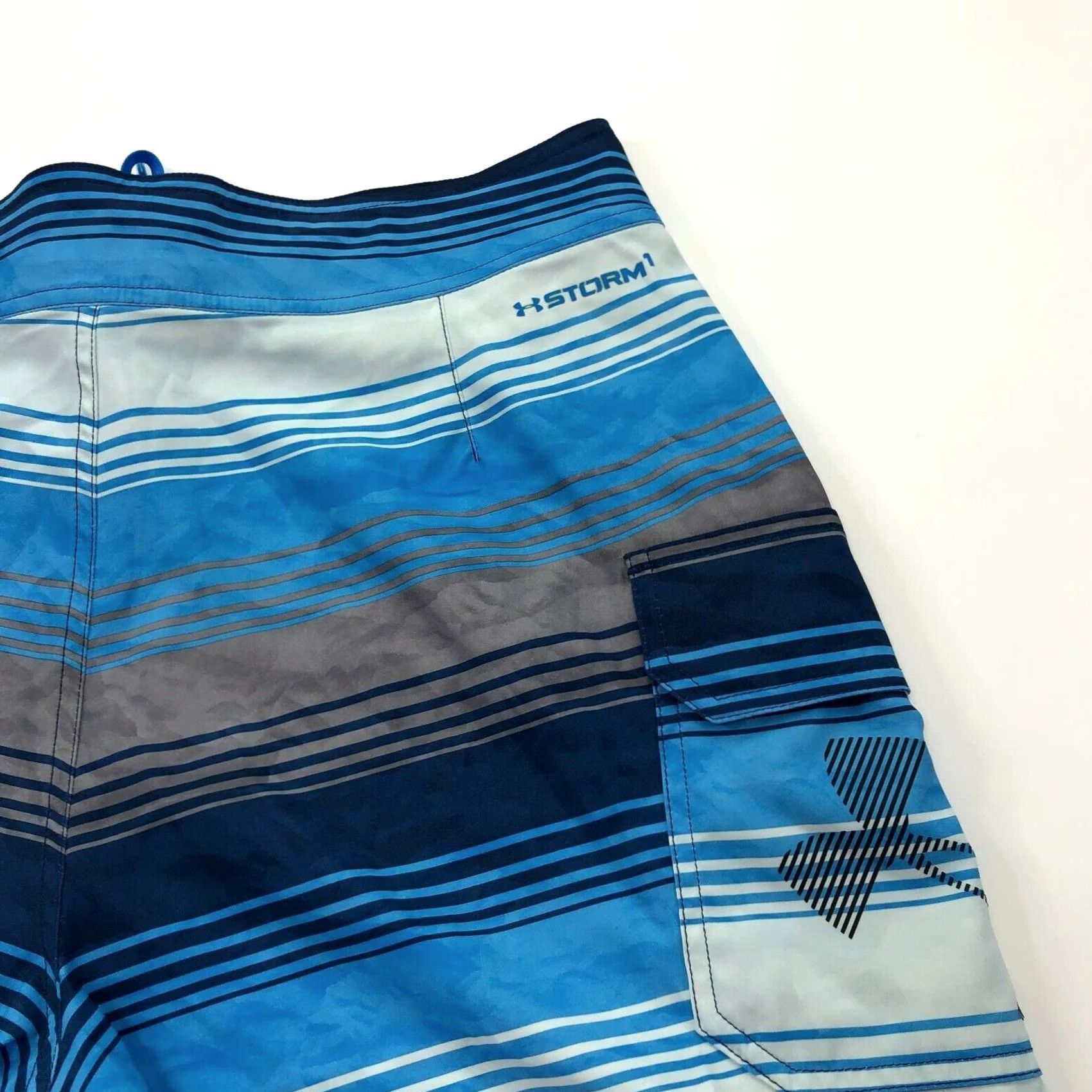 Under Armour Under Armour Surf Swim Board Trunk Trunks Multicolor 10" Shorts Blue 32 Mens Board Shorts Size US 32 / EU 48 - 2 Thumbnail