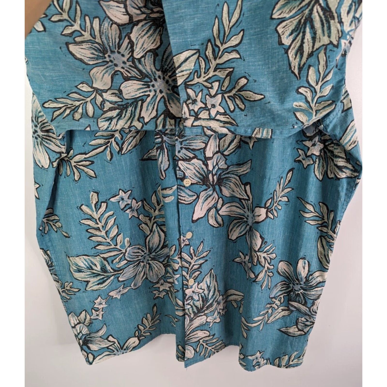 Reyn Spooner Reyn Spooner Hawaiian Traditionals Floral Aloha Short Sleeve Men's Large Blue Cotton Button-Up Pocketed Hawaiian Shirt Size US 33 - 3 Thumbnail