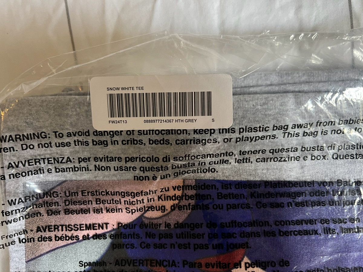 Supreme SUPREME Snow White Tee Heather Grey T-Shirt FW24 Small 