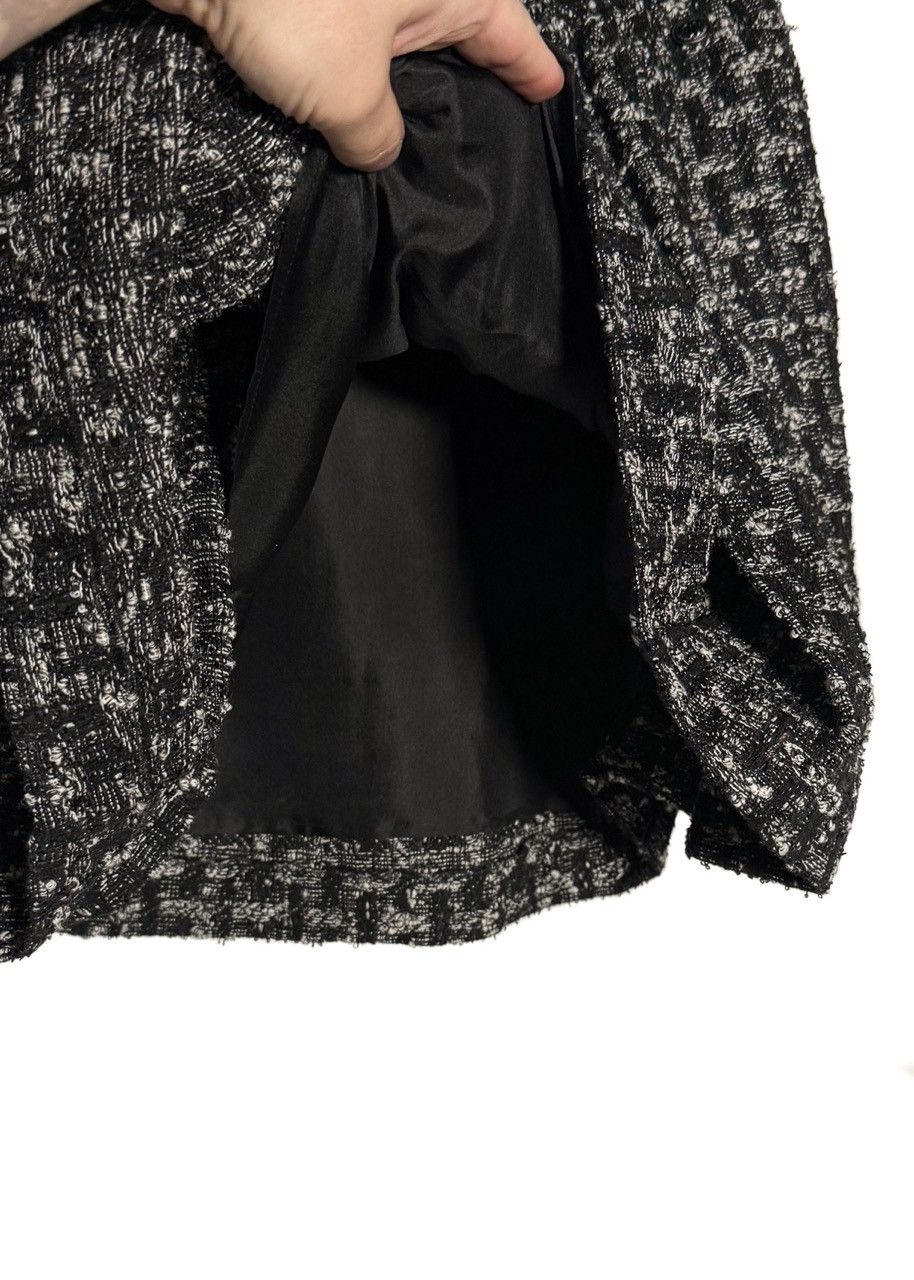 Chanel Chanel Pre-FW13 Black White Pleated Tweed Skirt Size 28" / US 6 / IT 42 - 7 Thumbnail