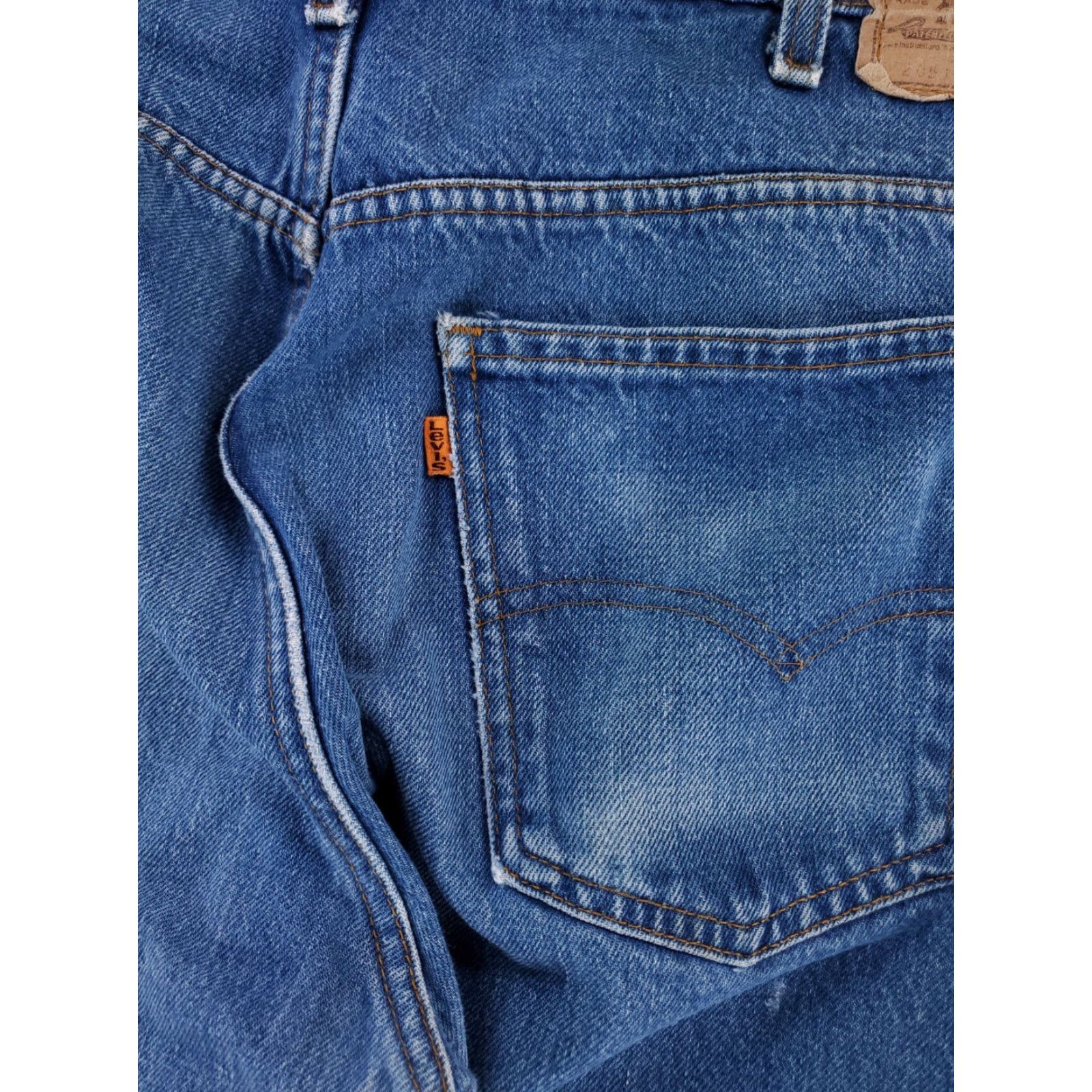 Levi's VINTAGE Levi's 517 Jeans Bootcut 80s Orange Tab Whiskering Blue Mens 36 32 Actual Size US 36 / EU 52 - 7 Thumbnail