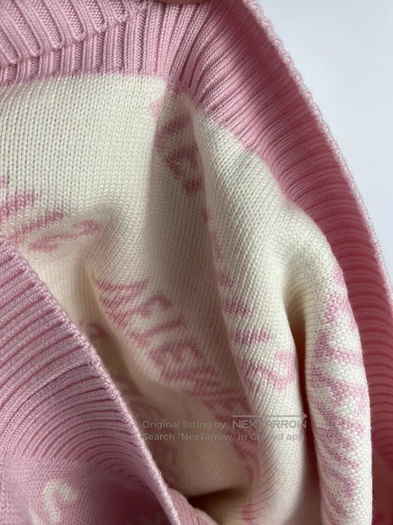 Vetements Vetements Pink Logo Sweater Size US M / EU 48-50 / 2 - 6 Thumbnail