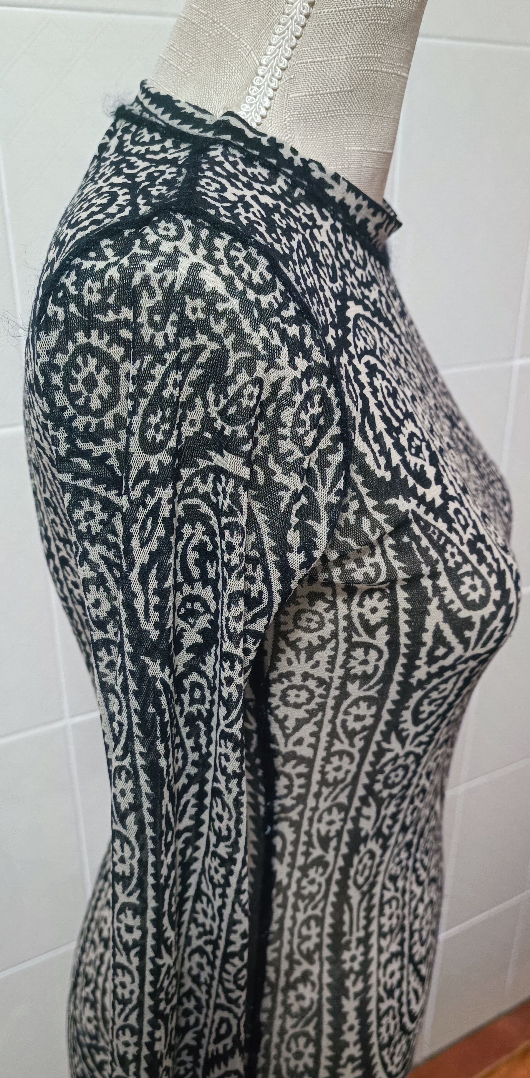 Jean Paul Gaultier 90's - Floral and paisley motifs mesh top Size M / US 6-8 / IT 42-44 - 17 Thumbnail