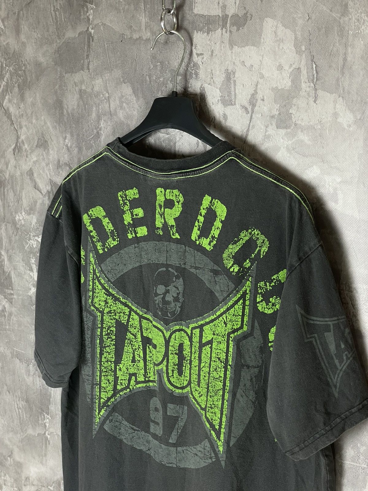 Vintage Vintage Y2K Tapout T shirt Wrestling Tribal Spellout Logo Size US XL / EU 56 / 4 - 7 Thumbnail