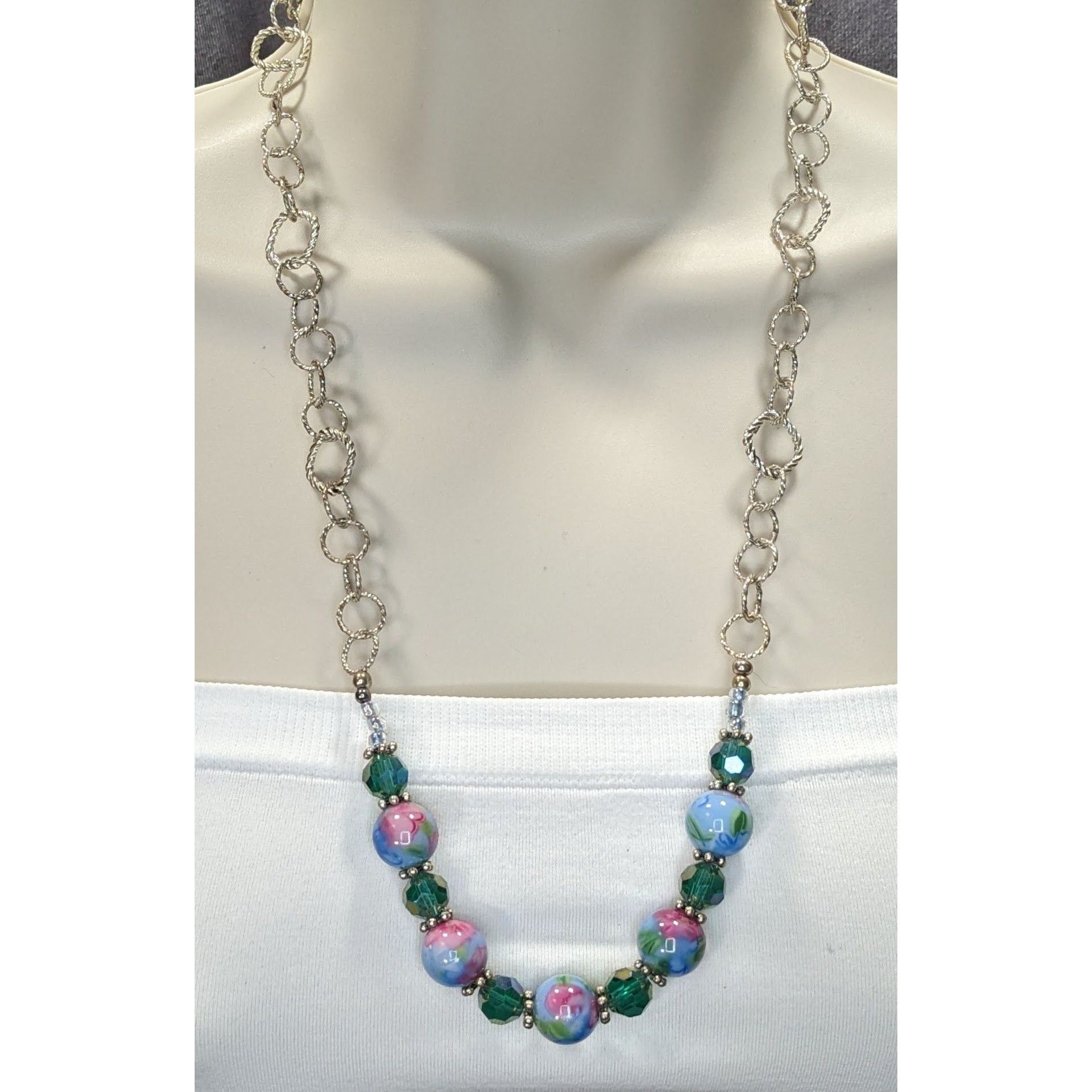 Other Handmade Cottagecore Blue & Pink Floral Glass Beaded Neckla Size ONE SIZE - 4 Thumbnail