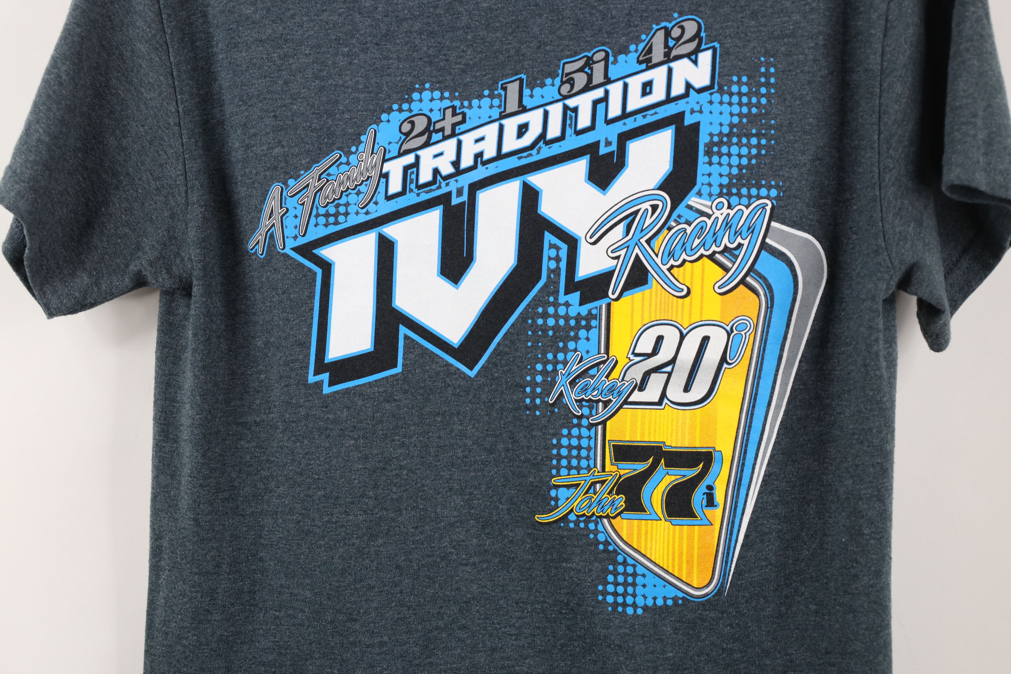 Vintage Vintage Y2K Family Tradition Ivy Racing Short Sleeve T-Shirt Size US S / EU 44-46 / 1 - 4 Thumbnail