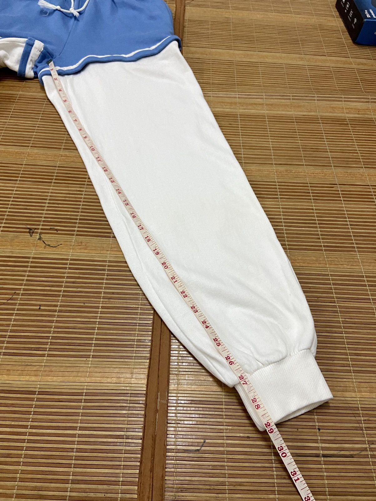 Givenchy GIVENCHY DETACHABLE JOGGER PANTS Size 34" / US 12 / IT 48 - 11 Thumbnail