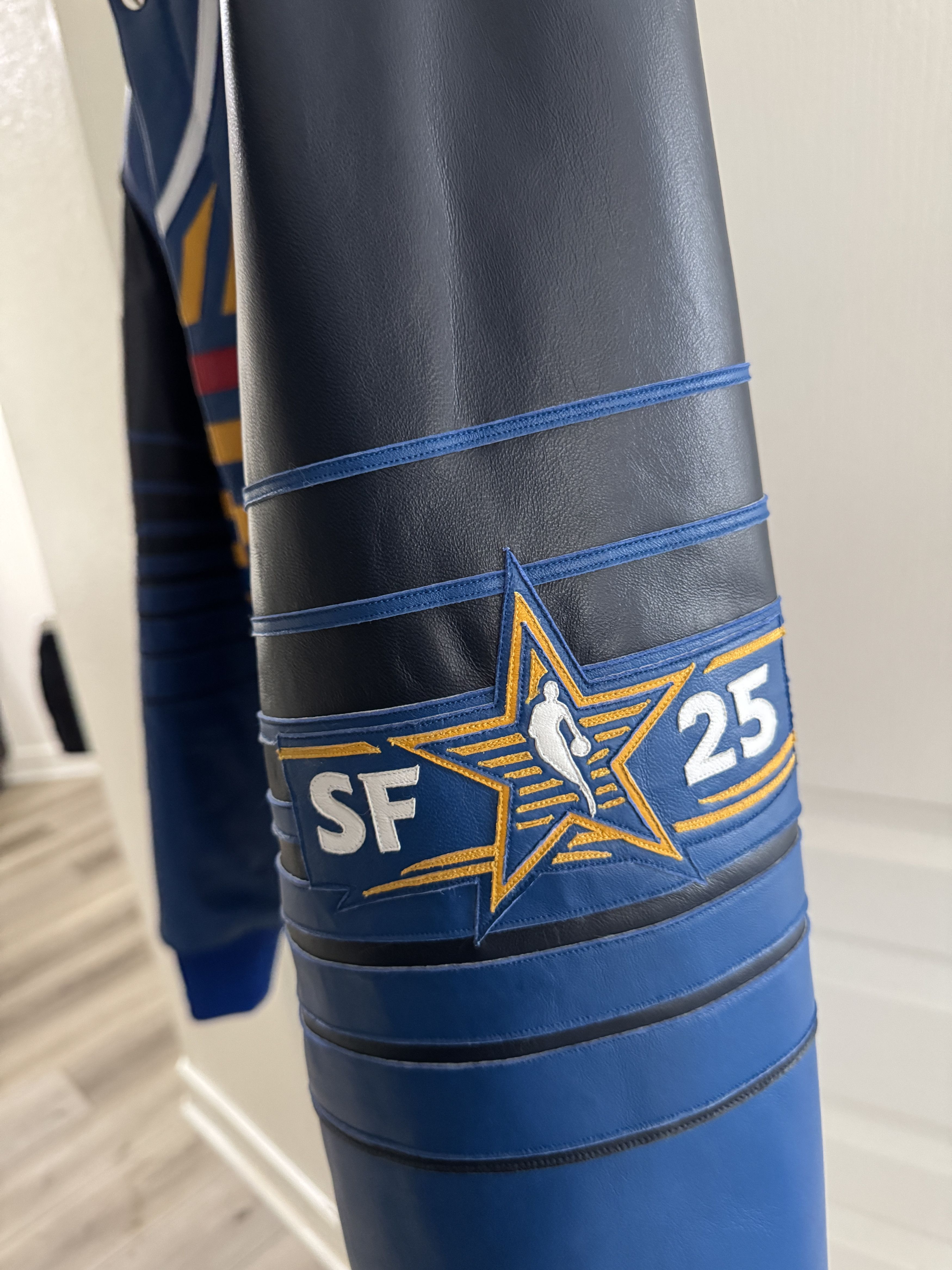 Jeff Hamilton 1/1 2025 BAY AREA NBA ALL STAR JACKET Size US XL / EU 56 / 4 - 3 Thumbnail