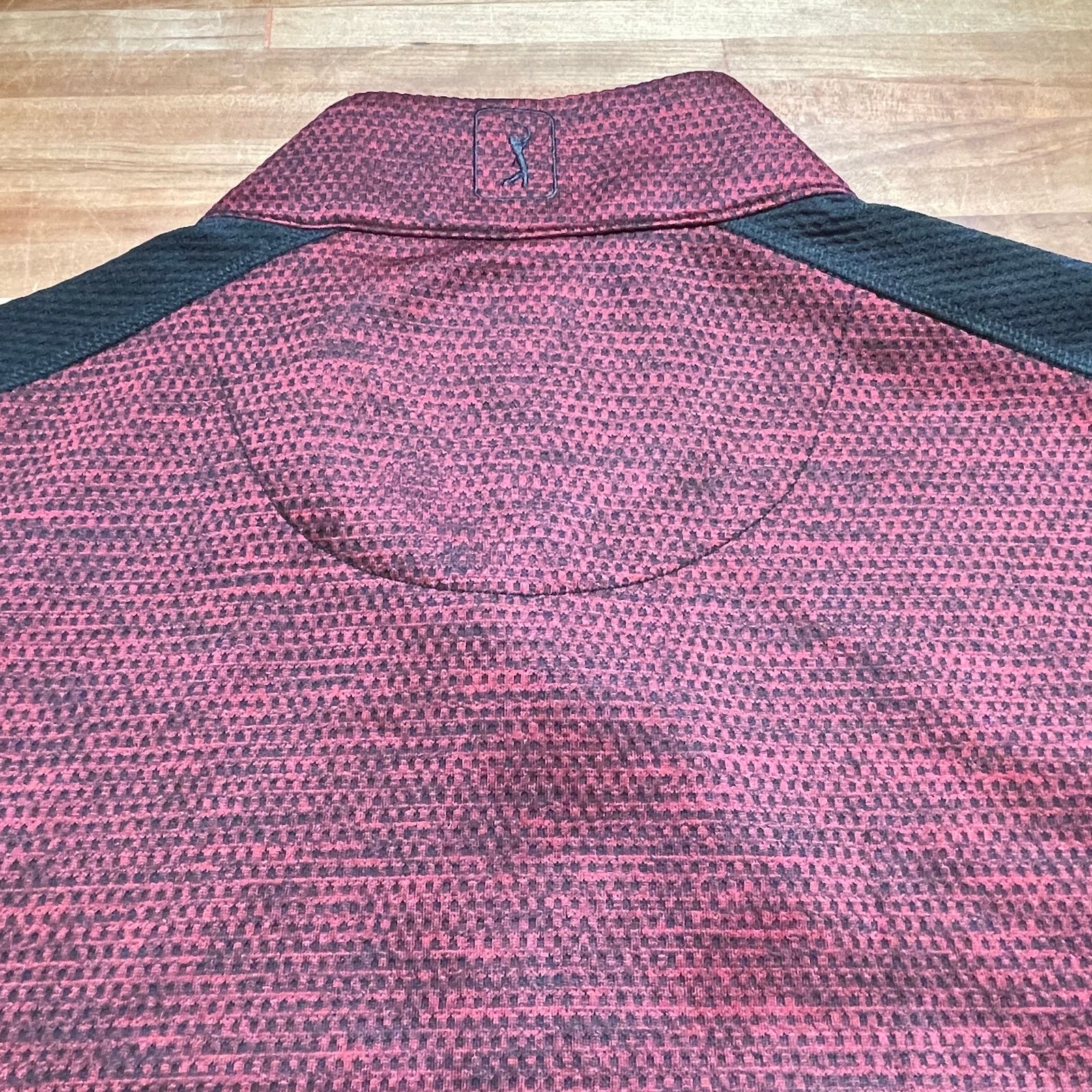 PGA Tour PGA TOUR Men's Two-Tone Quarter-Zip Golf Pullover red large Size US L / EU 52-54 / 3 - 11 Thumbnail