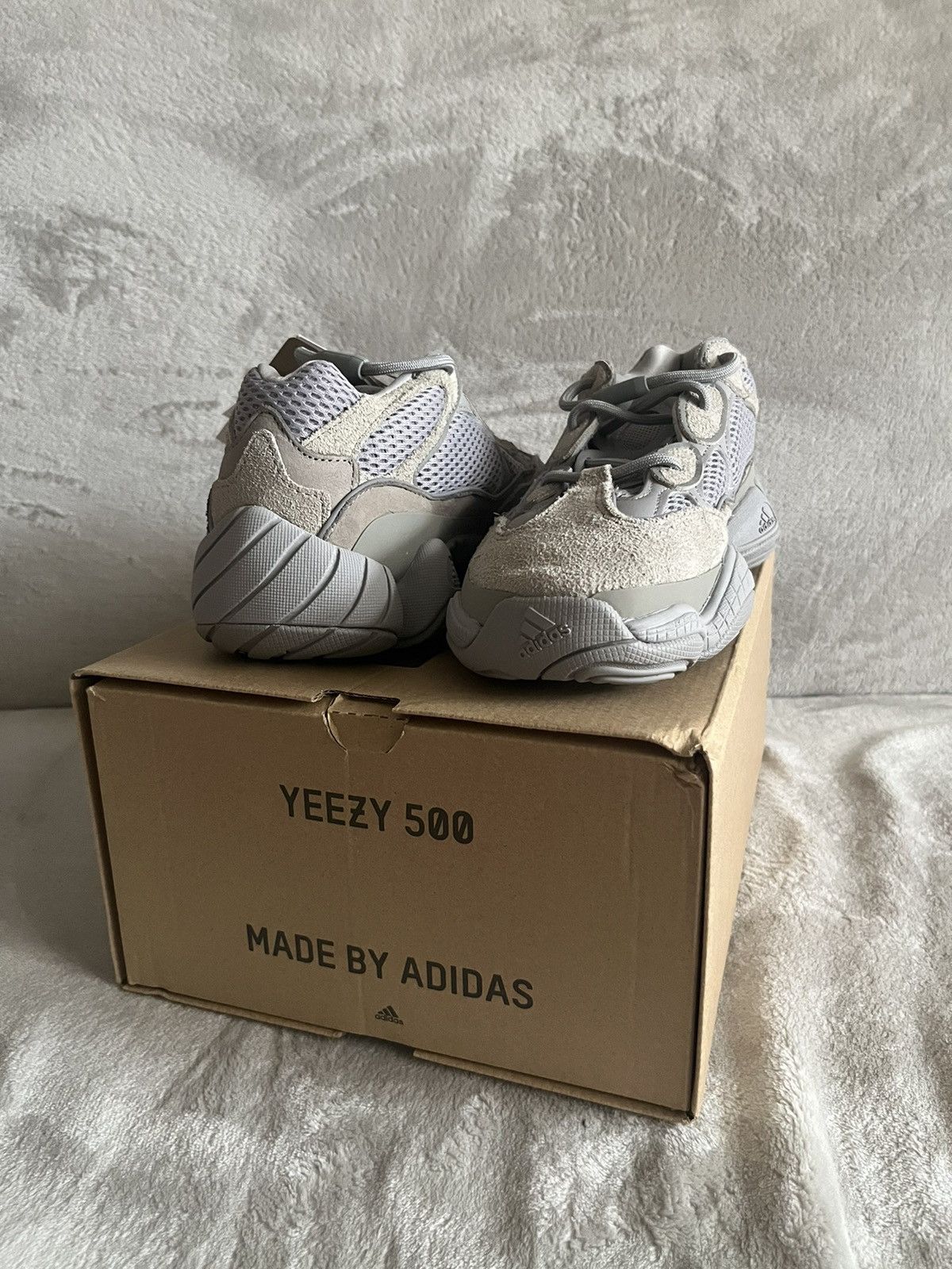 Adidas Adidas Yeezy 500 Stone Salt 42 2/3 Size US 9 / EU 42 - 10 Thumbnail