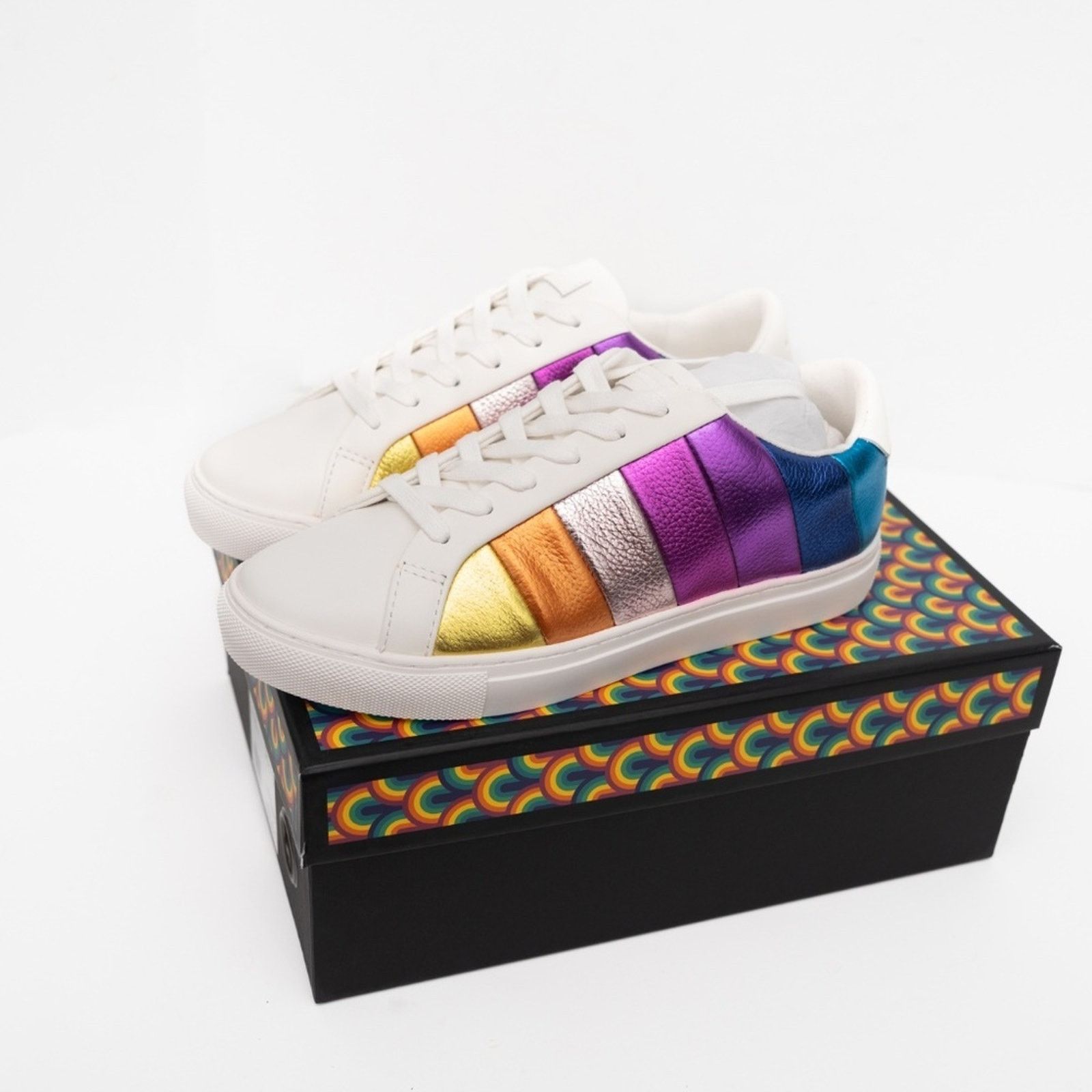 Kurt Geiger KURT GEIGER LONDON Women's Lane Stripe Low-Top Sneakers Size US 7.5 / IT 37.5 - 5 Thumbnail
