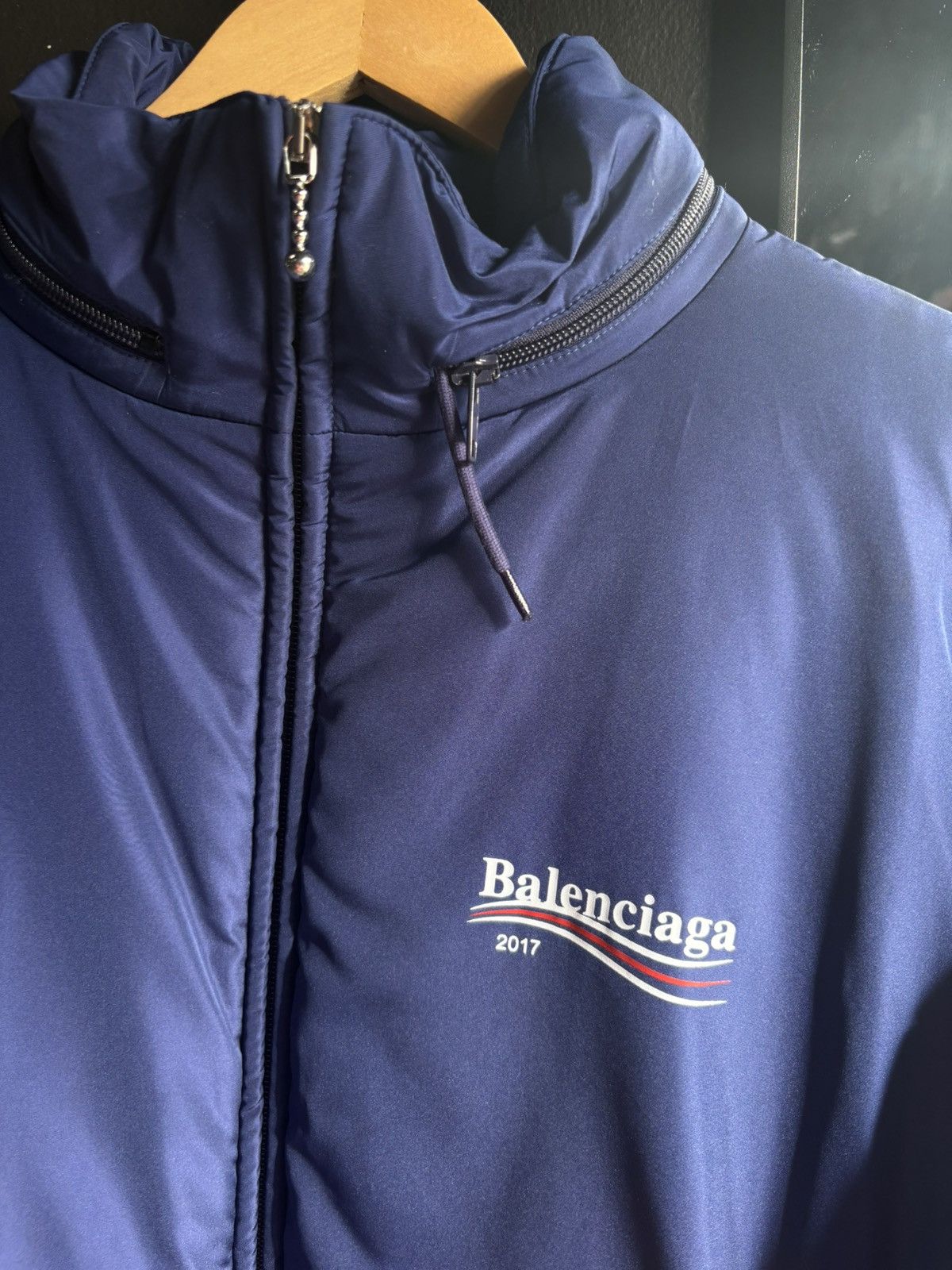 Balenciaga Balenciaga Political Campaign Windbreaker Puffer Jacket Size US XL / EU 56 / 4 - 2 Thumbnail