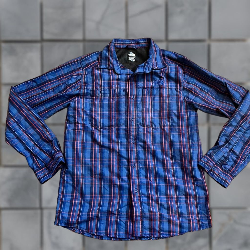 The North Face The North Face Shirt Mens Small Long Sleeve Plaid Button Performance Blue Mens S Long Sleeve Button-Up Shirt Blue Size US S / EU 44-46 / 1 - 1 Thumbnail