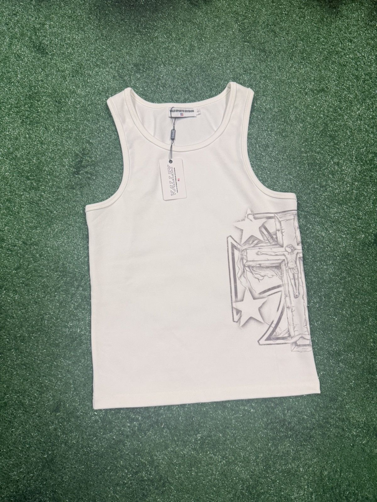 Vale crucifix tank top