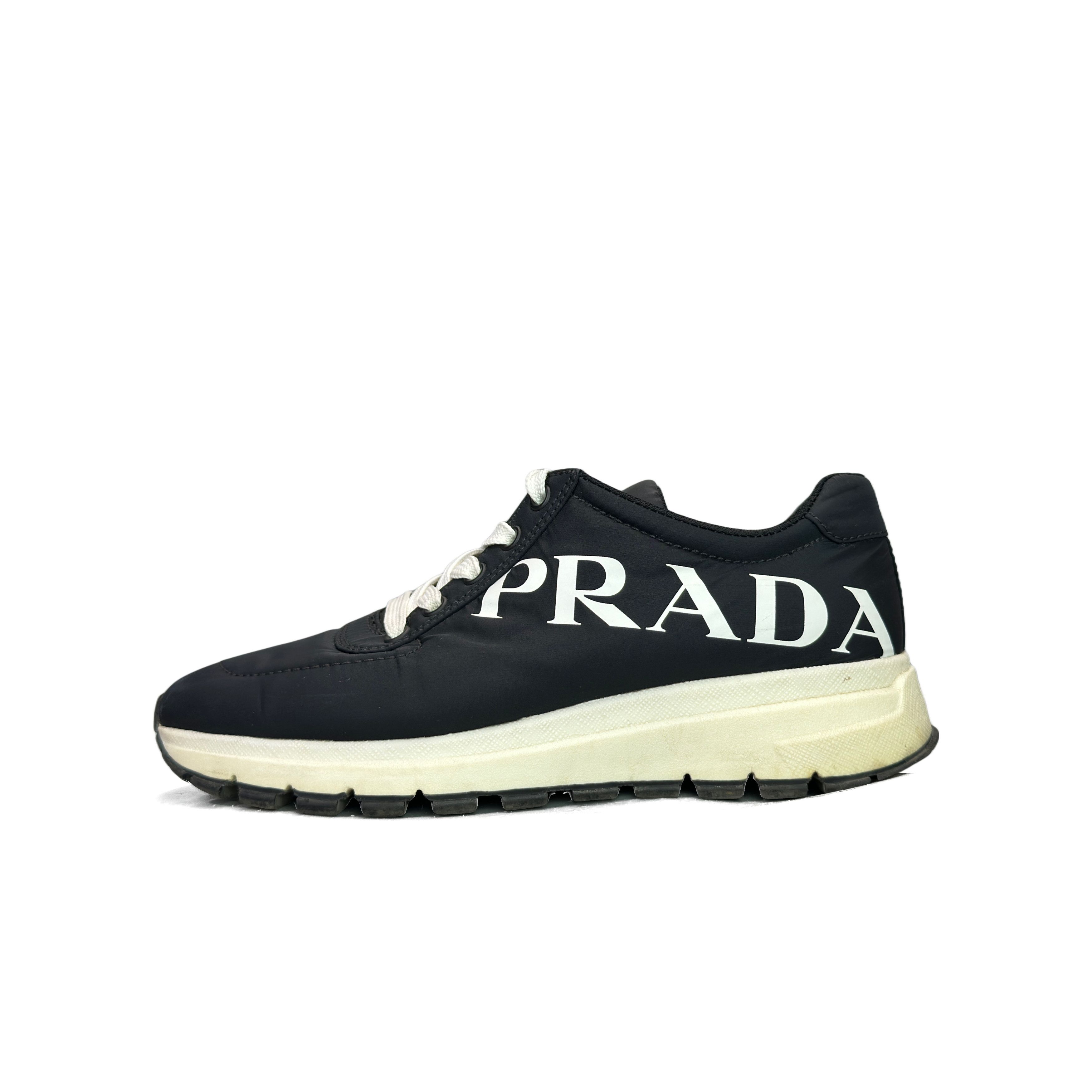 Prada Prada Logo Low-Top Sneakers Size 37 Size US 7 / IT 37 - 1 Thumbnail