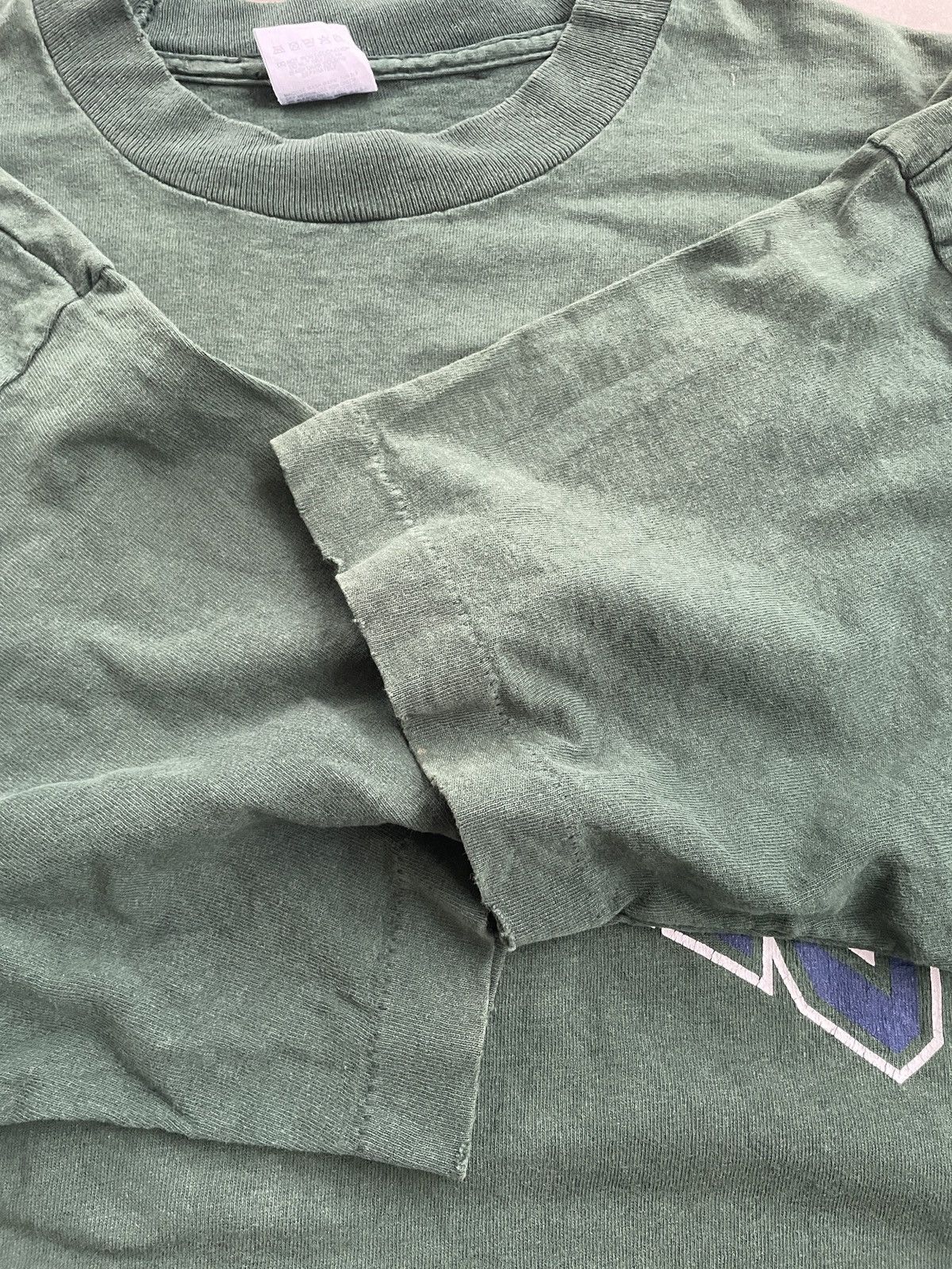 Vintage VINTAGE KANSAS COLLEGIATE TEE WELL FADED Size US XL / EU 56 / 4 - 4 Thumbnail