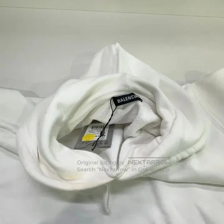 Balenciaga Balenciaga Oversized White Hoodie for Men. Size US S / EU 44-46 / 1 - 5 Thumbnail