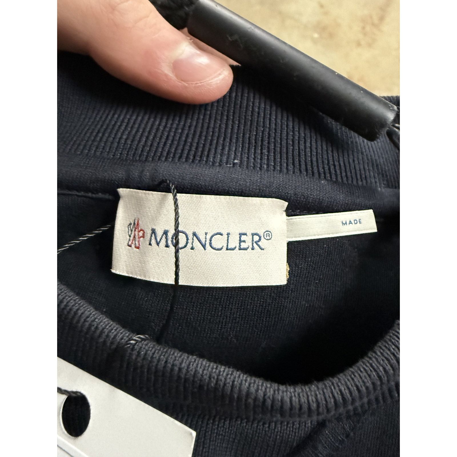 Moncler Moncler Crewneck Navy Puffer Used Small Size US S / EU 44-46 / 1 - 7 Thumbnail