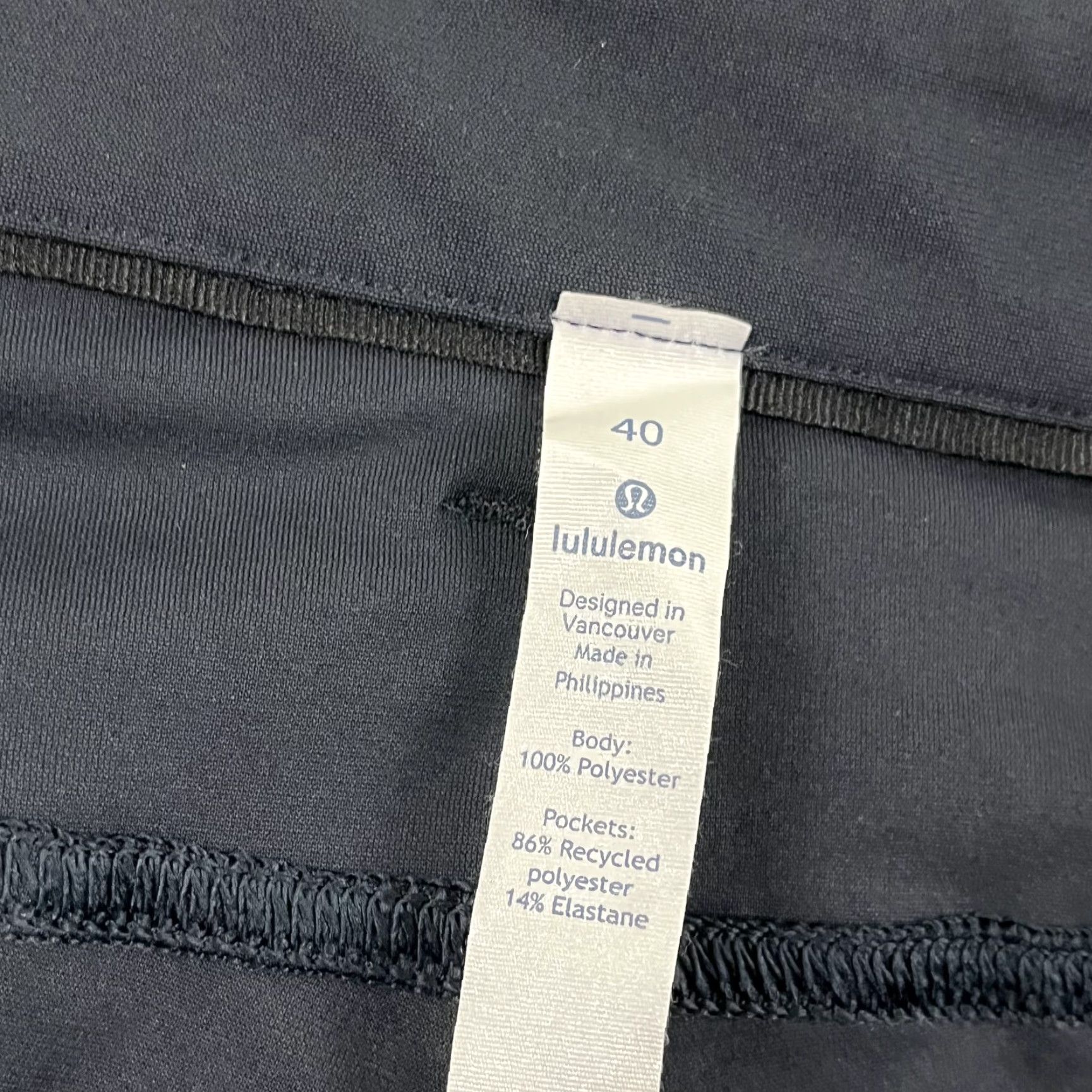 Lululemon Lululemon Mens ABC Pants 40 x 31 Classic Fit Navy Blue Performance Chino Travel Size US 40 / EU 56 - 4 Thumbnail