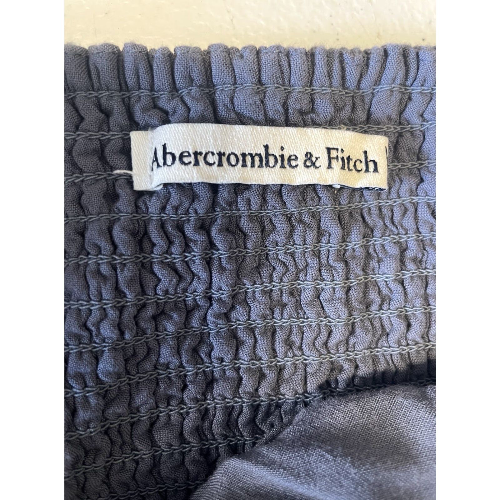 Abercrombie & Fitch VINTAGE Abercrombie & Fitch Med. Women Crop Top Gray Blue Feels Like Linen Cotton Blend Cropped Womens M Size M / US 6-8 / IT 42-44 - 3 Thumbnail