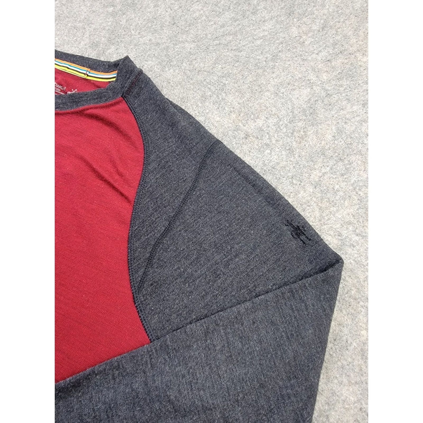 Smartwool VINTAGE Smartwool Shirt Mens Medium Merino 250 Base Layer Crew Red Gray 100% Merino Wool Size US M / EU 48-50 / 2 - 6 Thumbnail