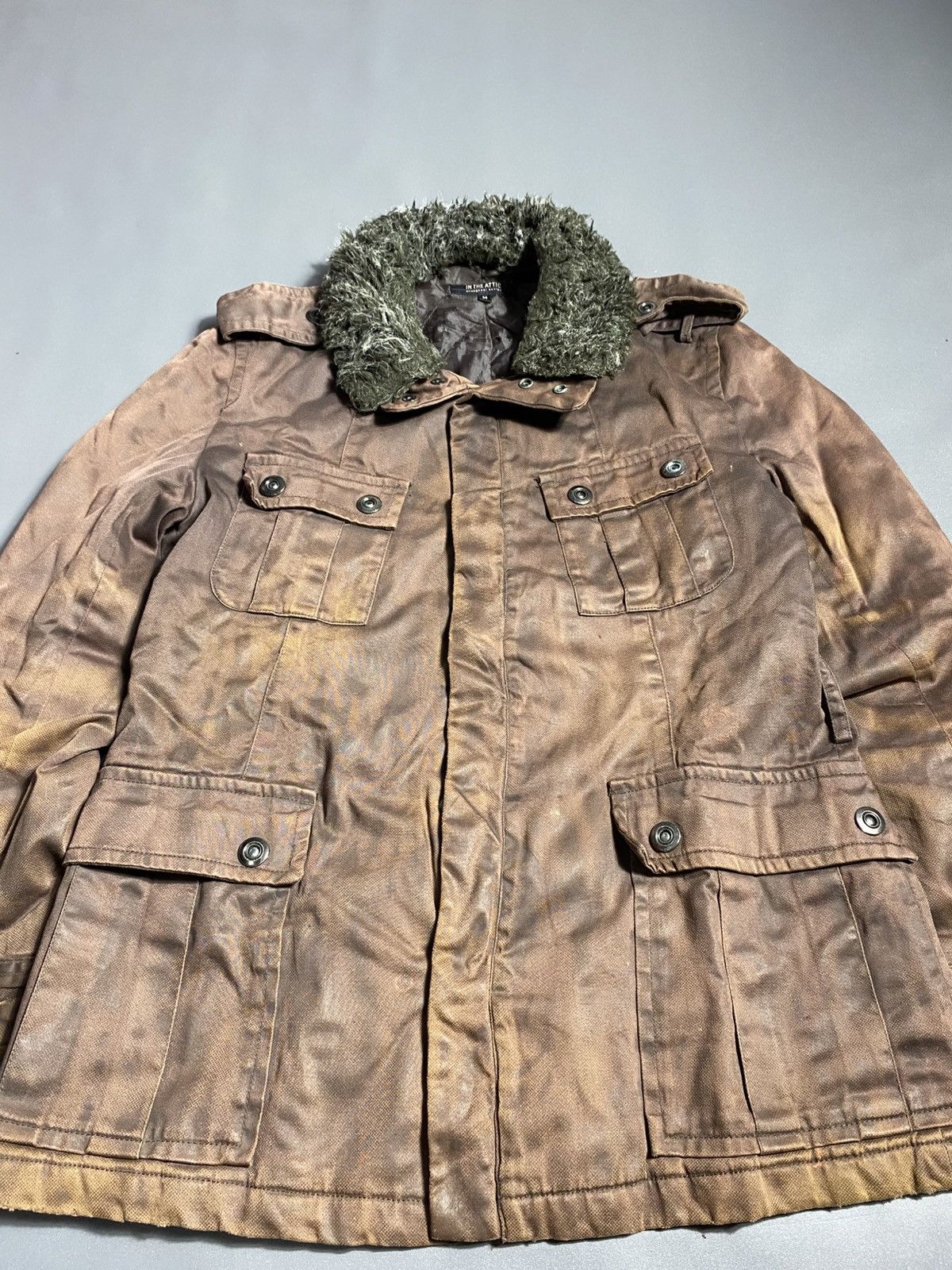 In The Attic In the attic Distressed Waxed Fur Jacket Size US M / EU 48-50 / 2 - 2 Thumbnail