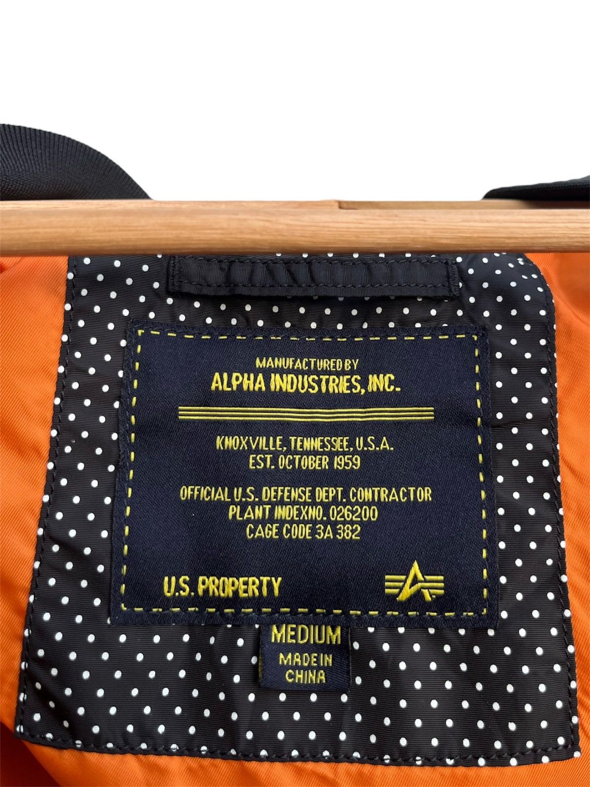 Alpha Industries Alpha Industries Nylon Bomber Flight Jacket Size US M / EU 48-50 / 2 - 9 Thumbnail