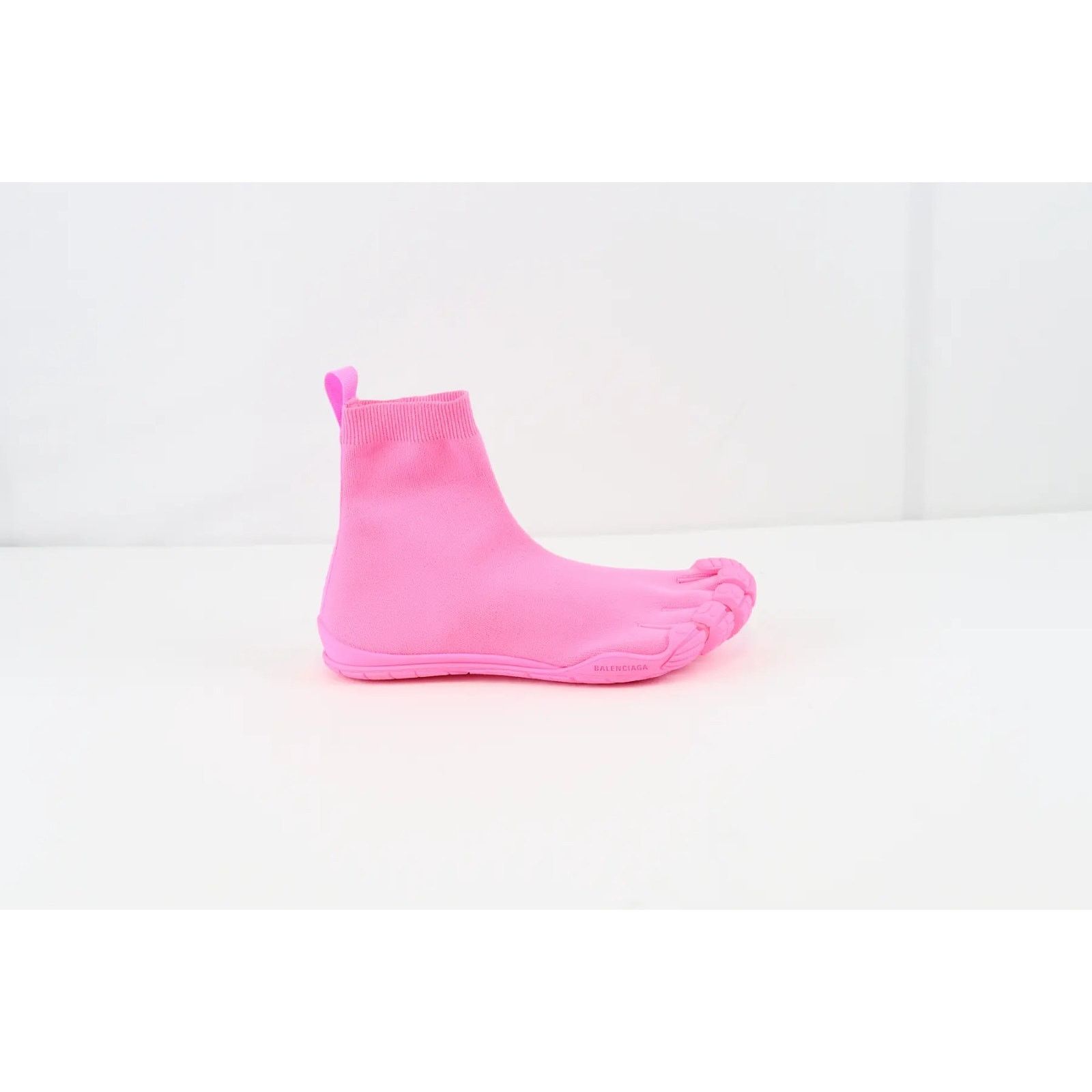 Balenciaga o1rshd1 Five Flex Toe Socks Sneakers in Pink Size US 9 / IT 39 - 7 Thumbnail