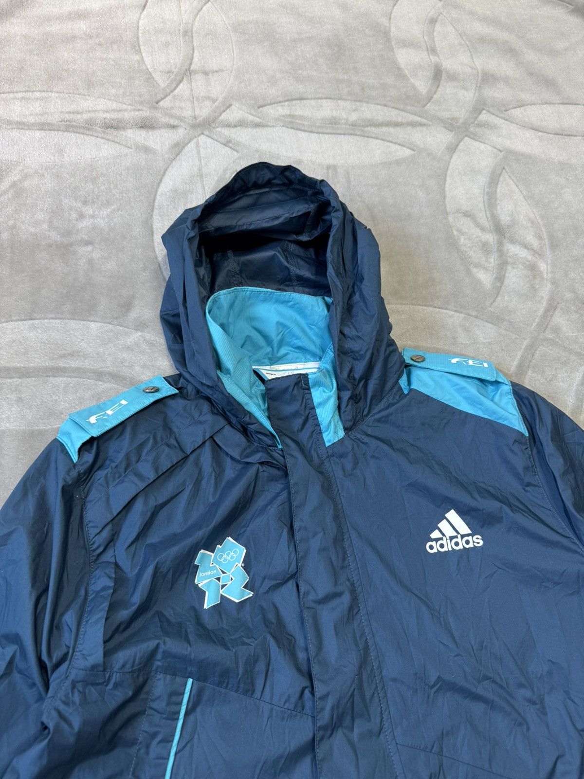 Adidas Adidas London 2012 Olympics Waterproof Jacket size L Size US L / EU 52-54 / 3 - 5 Thumbnail
