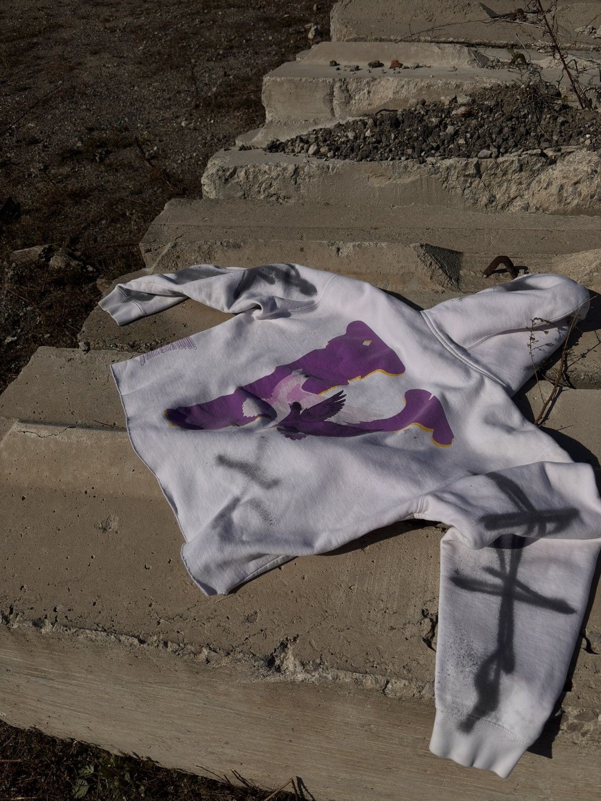 Other Spay paint nav vlone hoodir Size US XXL / EU 58 / 5 - 6 Thumbnail
