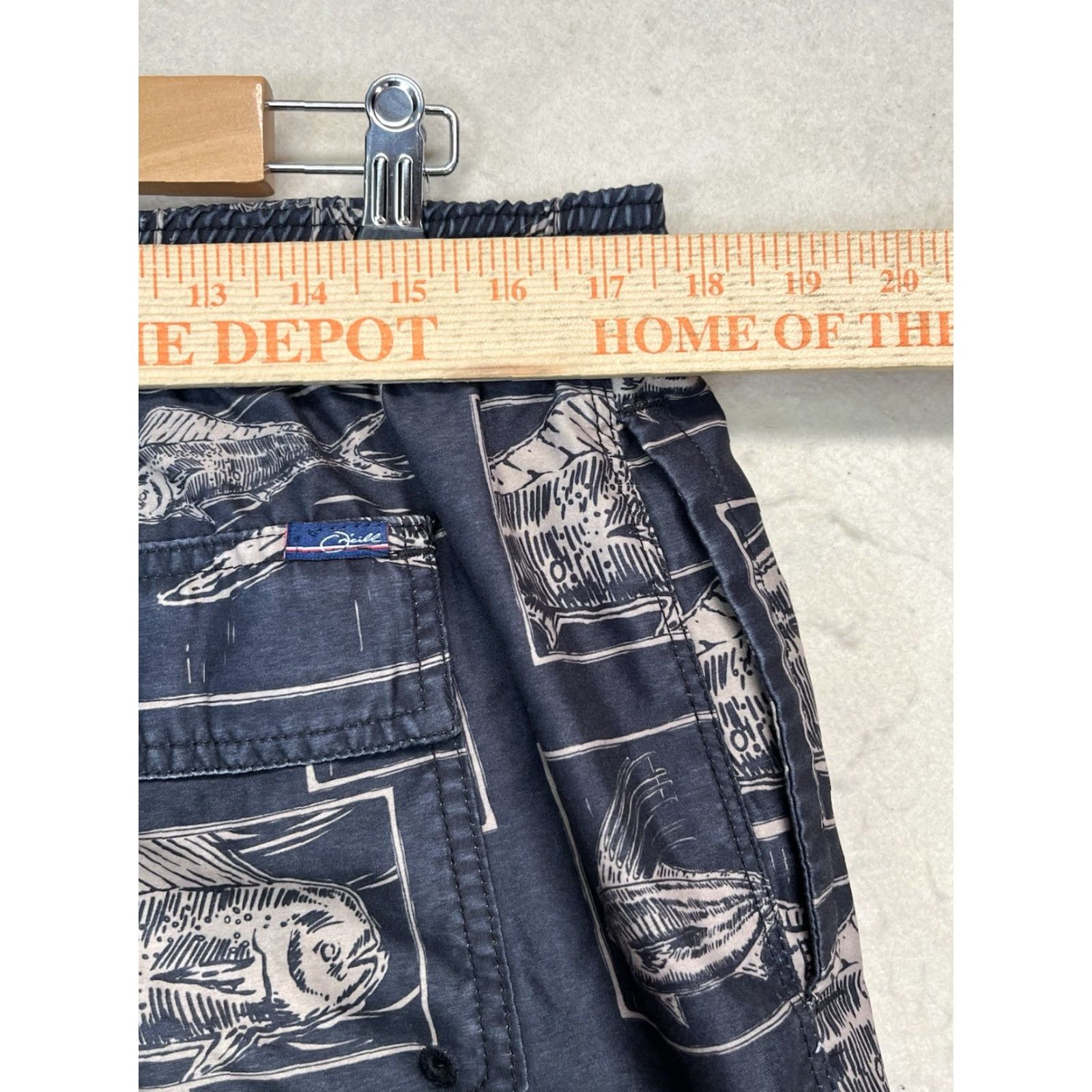 O'Neill VINTAGE O'Neill Board Shorts Men Surf Beach 100% Polyester Stretch Black Size L Short Bottom Camping Swimwear Size US 33 - 3 Thumbnail