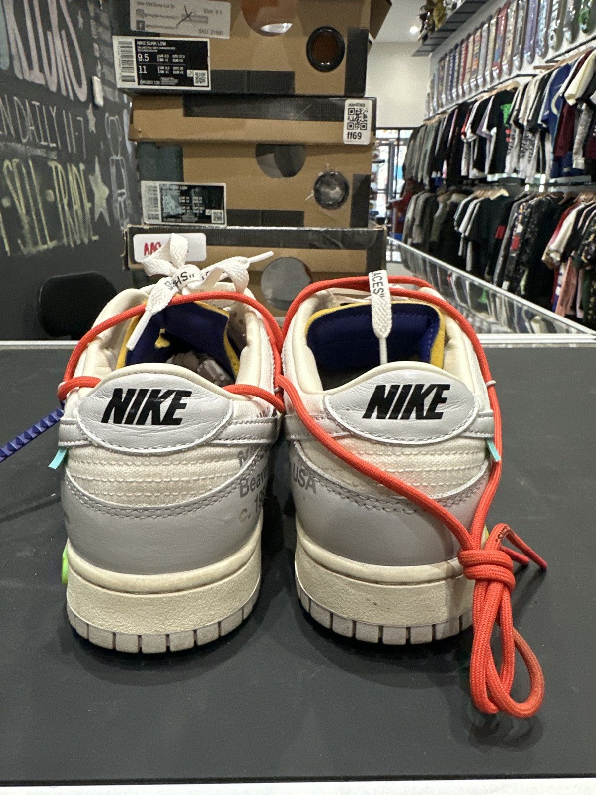 Nike × Off-White Nike Off-White Dunk Low Lot 23 Size US 9.5 / EU 42-43 - 4 Thumbnail