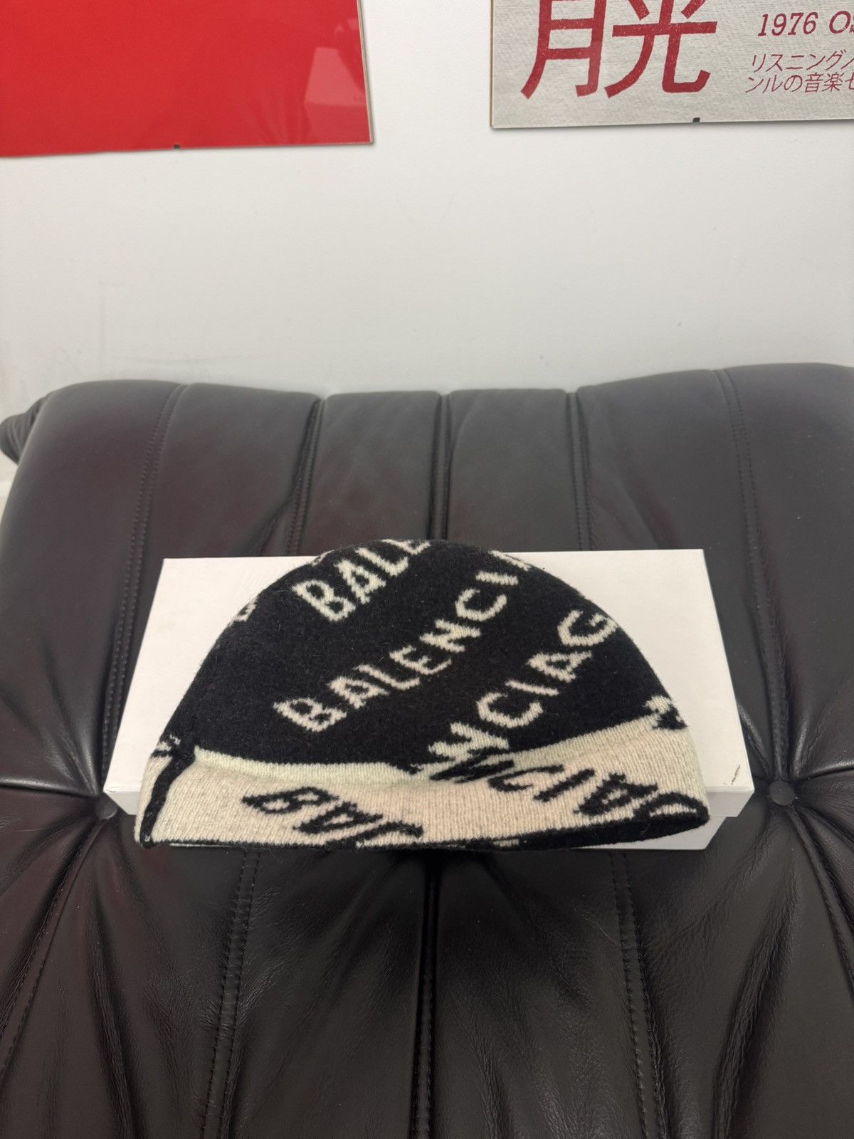 Balenciaga Balenciaga Logo Beanie Designer Black White Luxury Hat Wool Size ONE SIZE - 2 Thumbnail