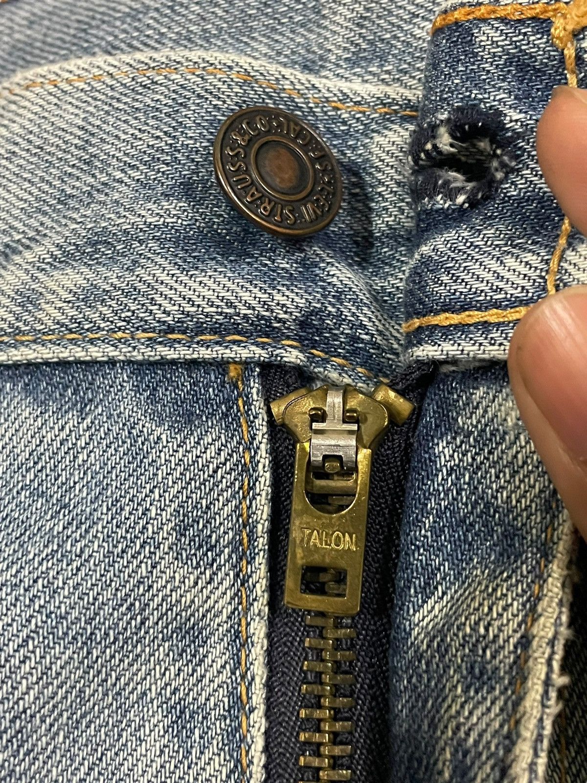 Levi's Vintage Clothing 1990s Levi’s 501 Orange Tab Big E Lot 68606 Distressed Jeans Size US 29 - 10 Thumbnail