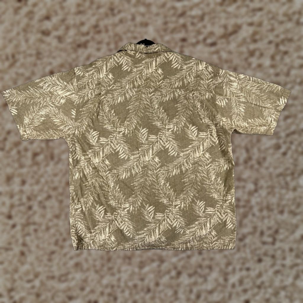 Ocean Pacific Ocean Pacific Shirt Mens Large Beige Floral Palm Pattern Button Up Hawaiian Camp Shirt Size US L / EU 52-54 / 3 - 1 Thumbnail