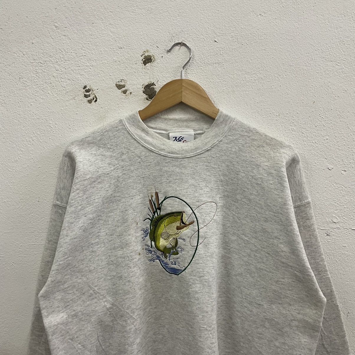 Vintage 🔥🔥Vintage MV Sports Big Fish Trout Lake Design Sweatshirts Size US M / EU 48-50 / 2 - 3 Thumbnail