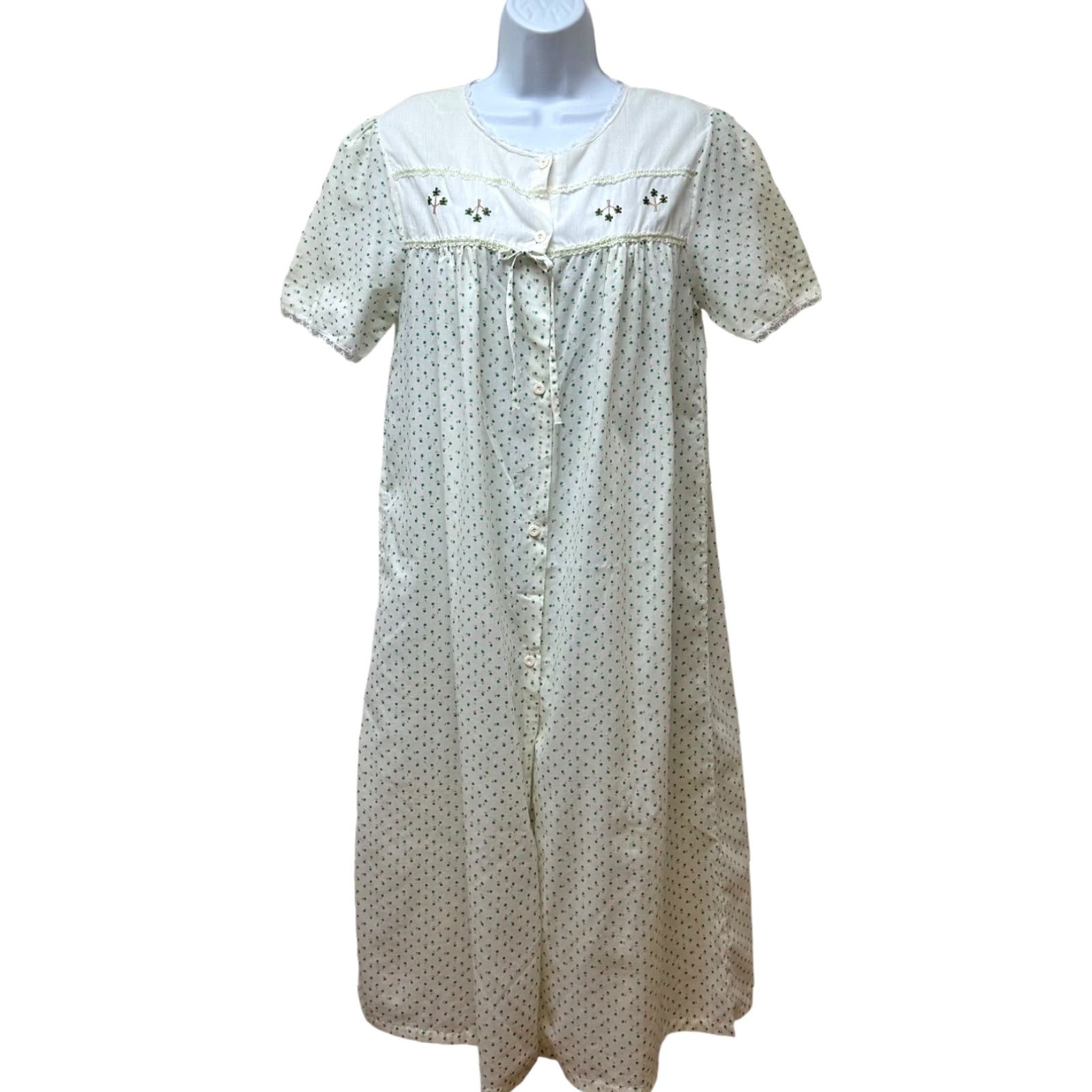 Vintage VINTAGE Dainty Floral Cotton House Dress Nightgown Button Front Embroidered M Leslies Shirt/ Dress? Size M / US 6-8 / IT 42-44 - 2 Thumbnail
