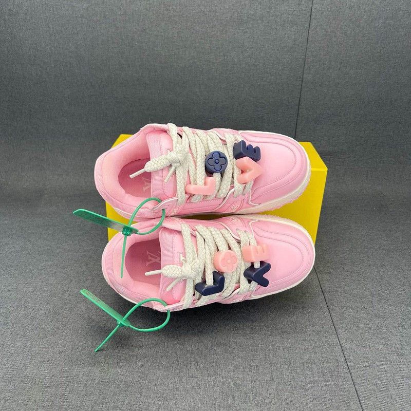 Louis Vuitton Louis Vuitton Trainer Maxi LOVE Pink Sneakers Size US 8 / IT 38 - 9 Thumbnail
