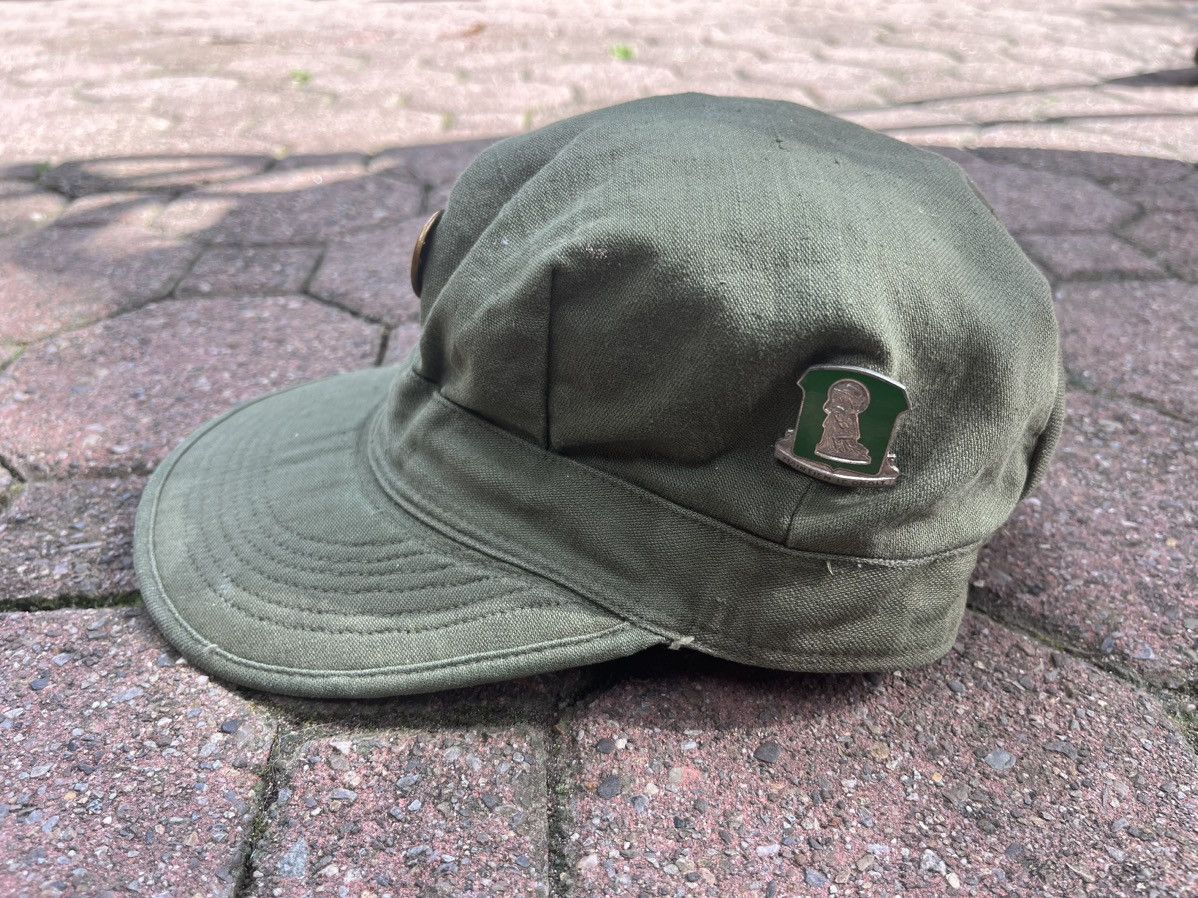 Vintage Vintage WW2 Military Hat Stylish Unique Pinned Size ONE SIZE - 2 Thumbnail