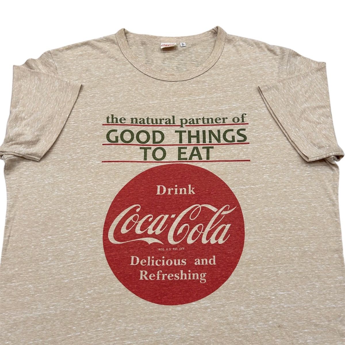 Uniqlo Coca Cola UT Coke Drink Promo Tshirt Size US L / EU 52-54 / 3 - 2 Thumbnail