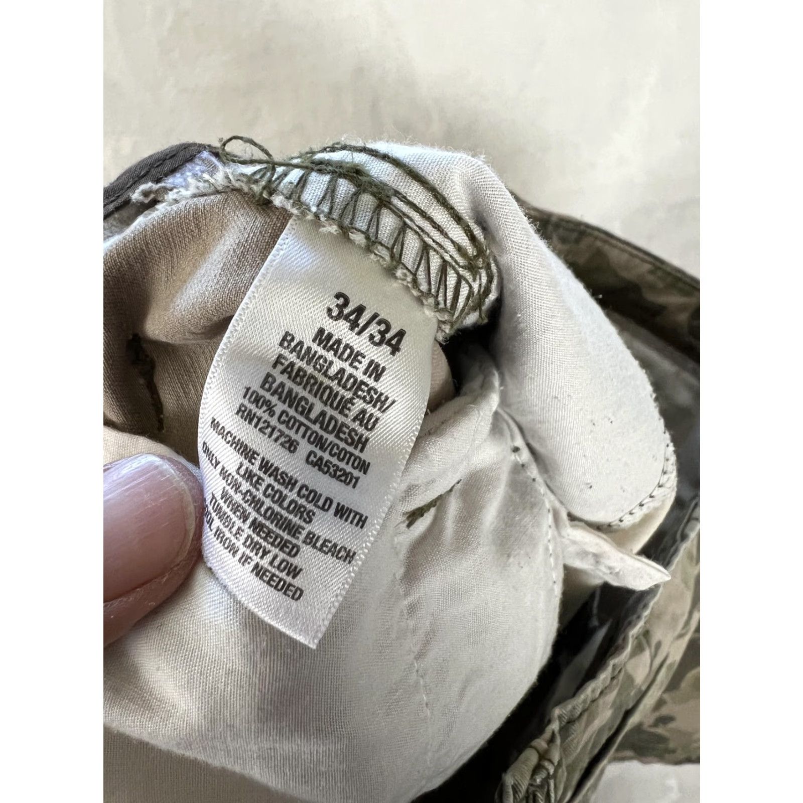 Aeropostale VINTAGE Aeropostale Pants Mens 34x32 Green Camo Slim Straight Chino Cotton Casual Size US 34 / EU 50 - 6 Thumbnail
