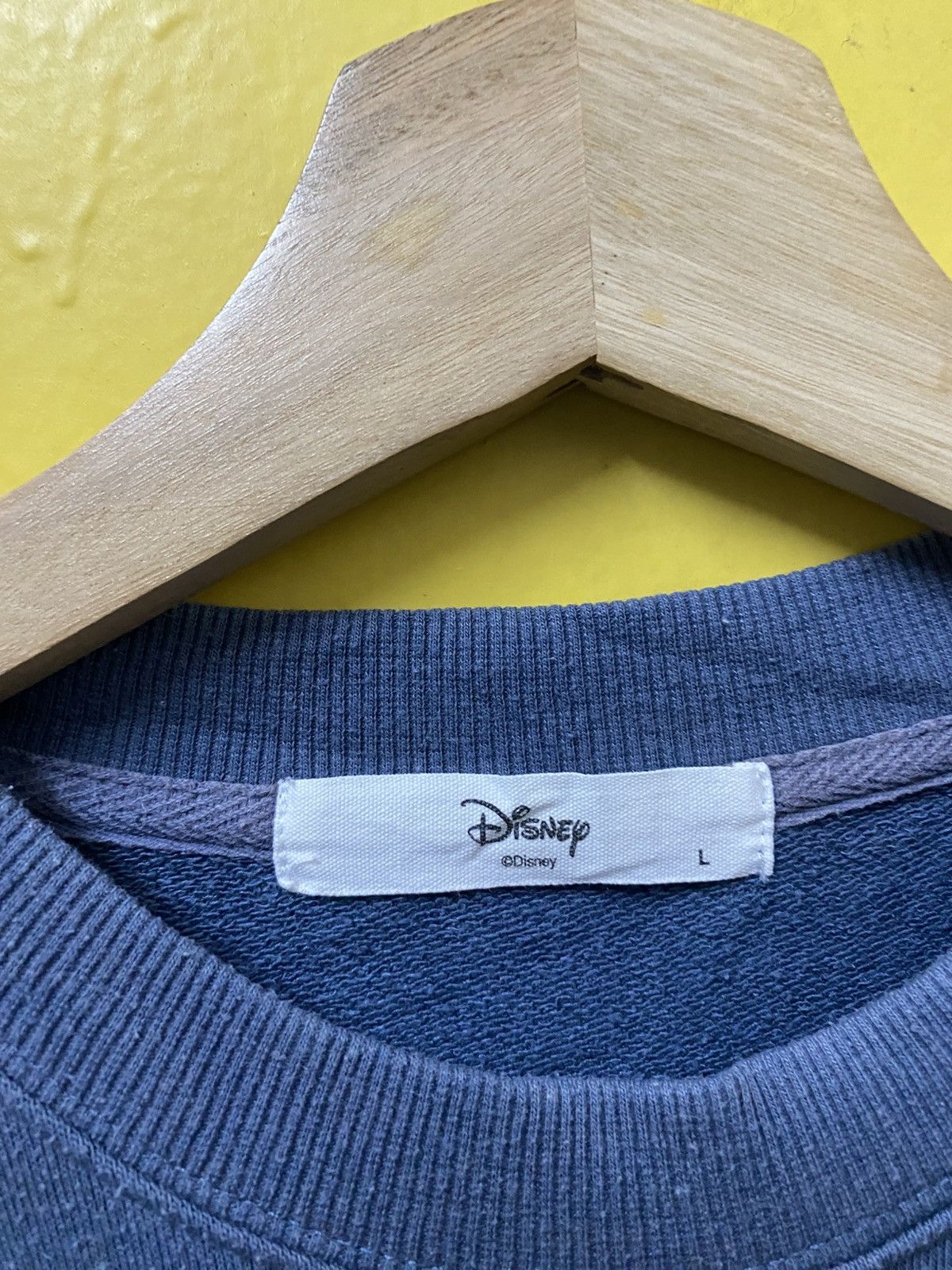 Disney Mickey And Friends Sweatshirt Crewneck Size US M / EU 48-50 / 2 - 5 Thumbnail