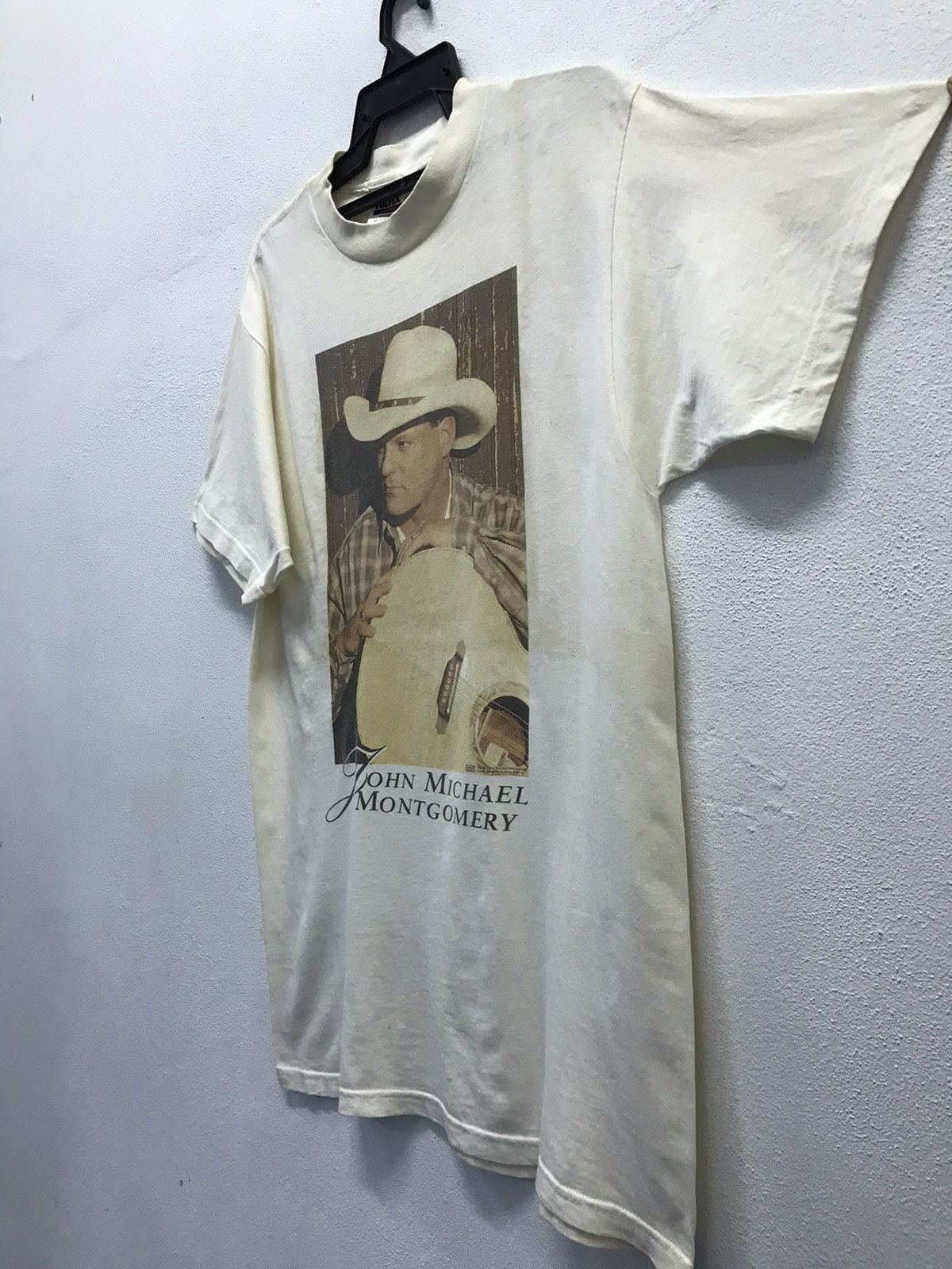 Band Tees × Tultex × Vintage Vintage Tultex John Michael Montgomery Tour 96-97 Shirt Size US L / EU 52-54 / 3 - 6 Thumbnail
