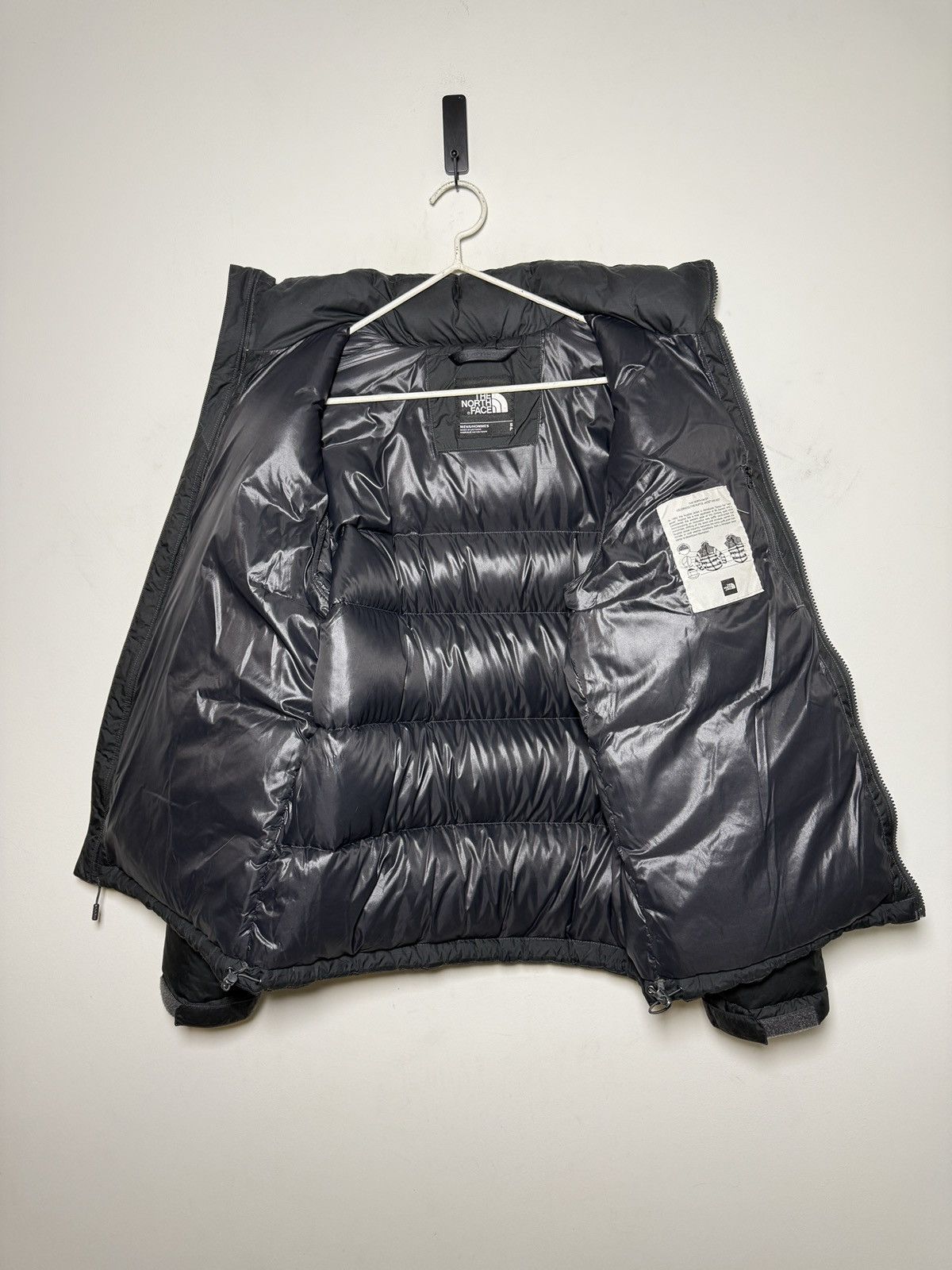 The North Face The North Face Nuptse 700 Down Jacket Size US M / EU 48-50 / 2 - 8 Thumbnail
