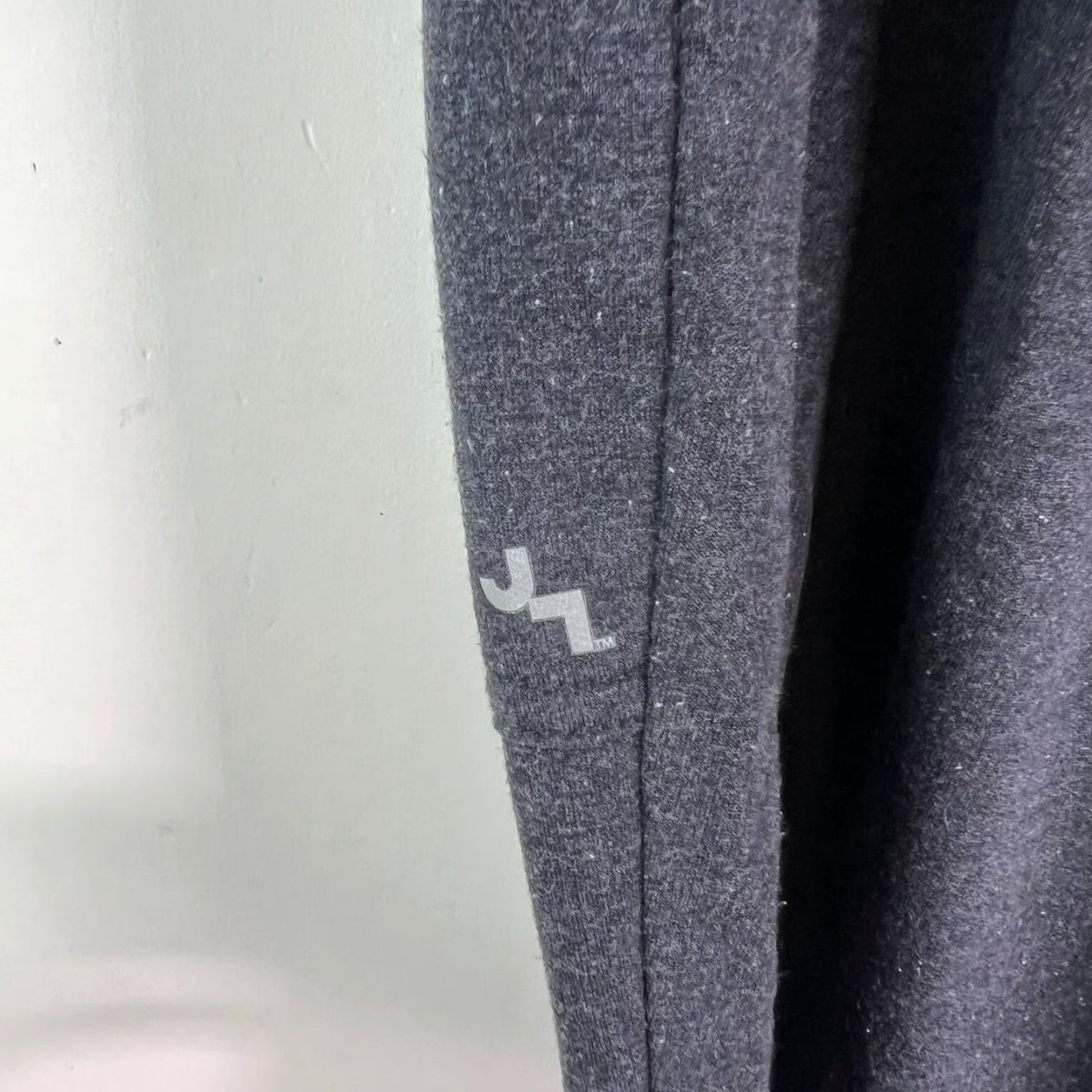 Vintage JoyLab Joggers Pants Activewear Lightweight Gray XL Tapered Womens Size 40" / US 18 - 6 Thumbnail